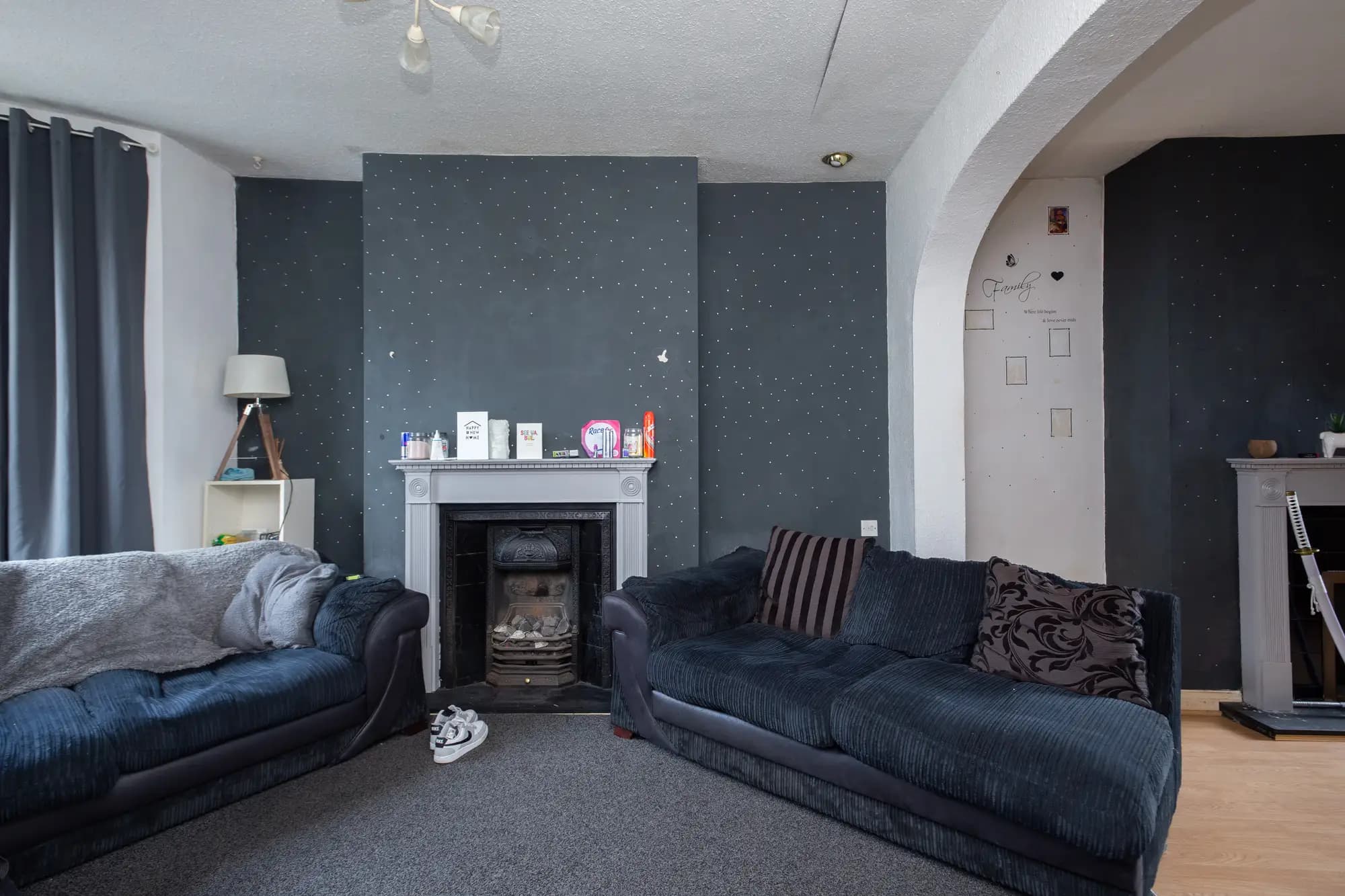 property photo 3 of 28