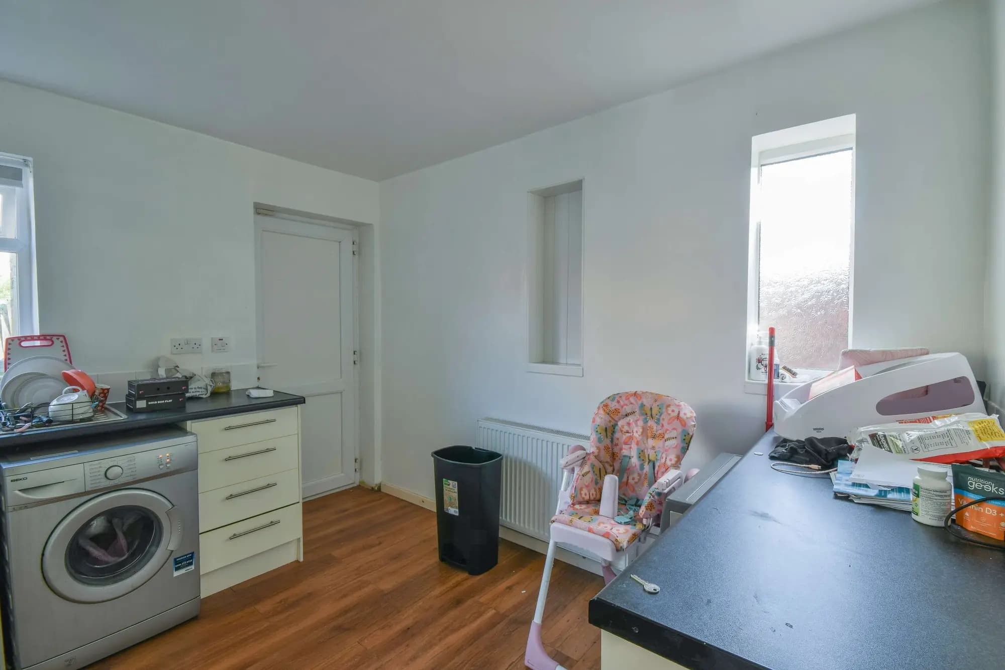 property photo 5 of 17