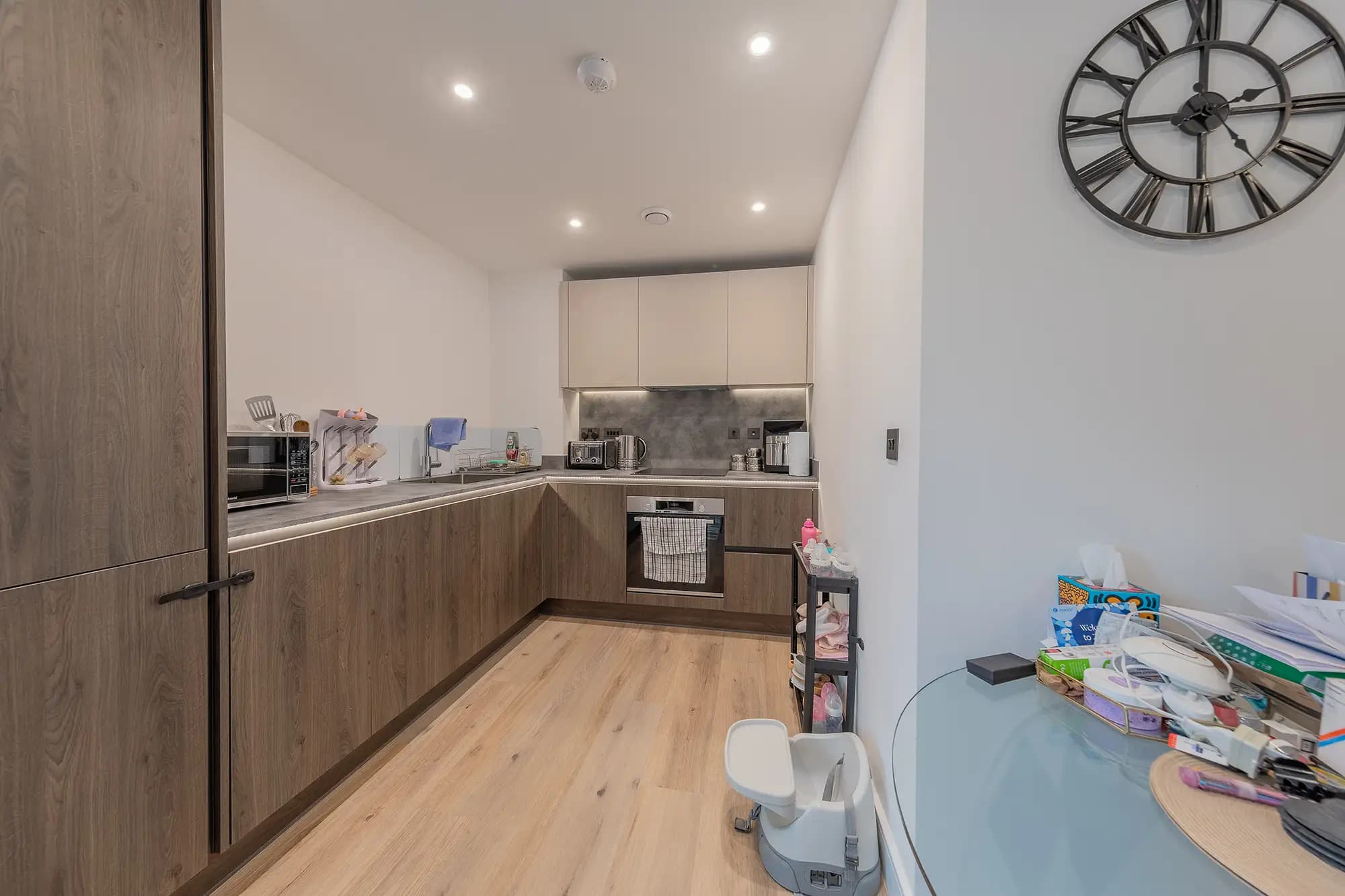 property photo 6 of 16