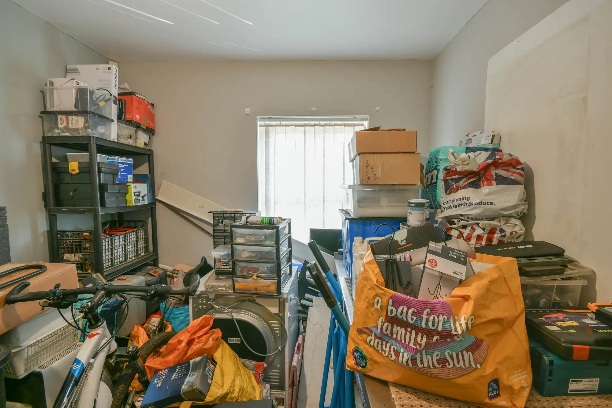 property photo 10 of 13