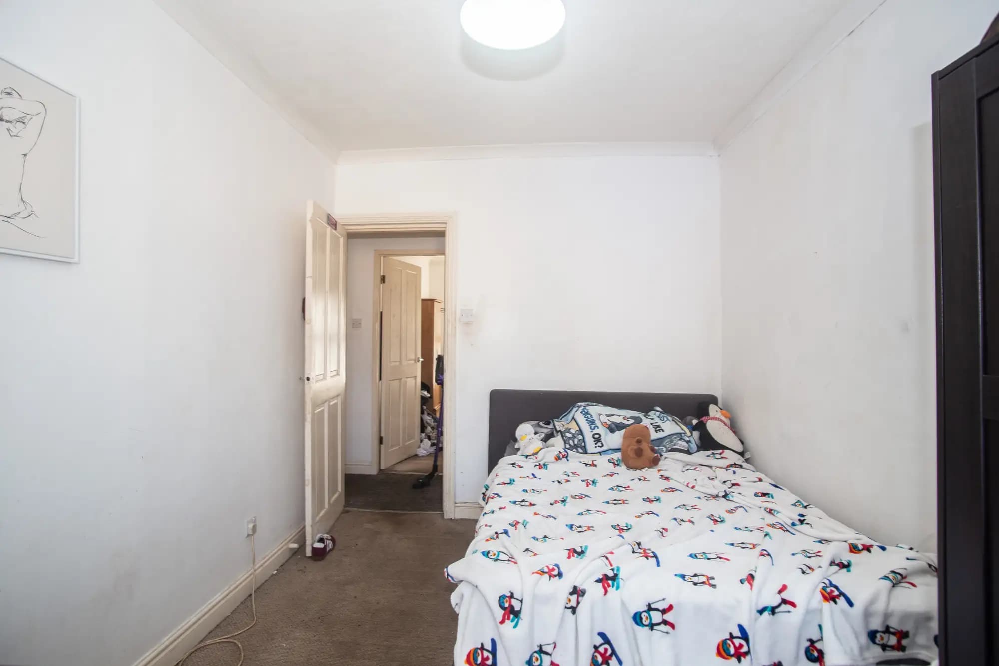 property photo 10 of 16
