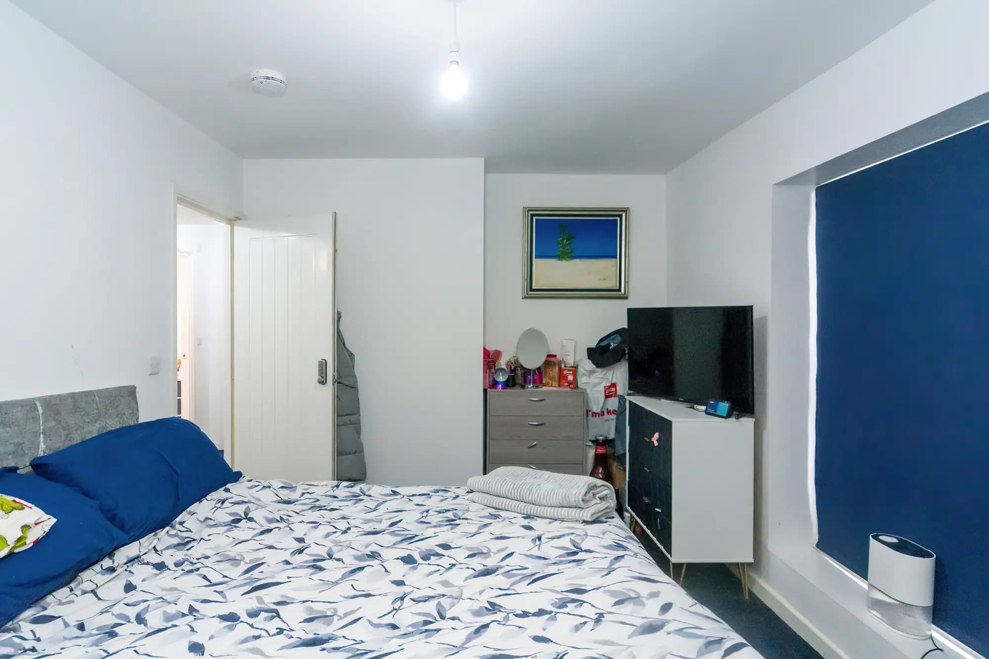 property photo 21 of 38