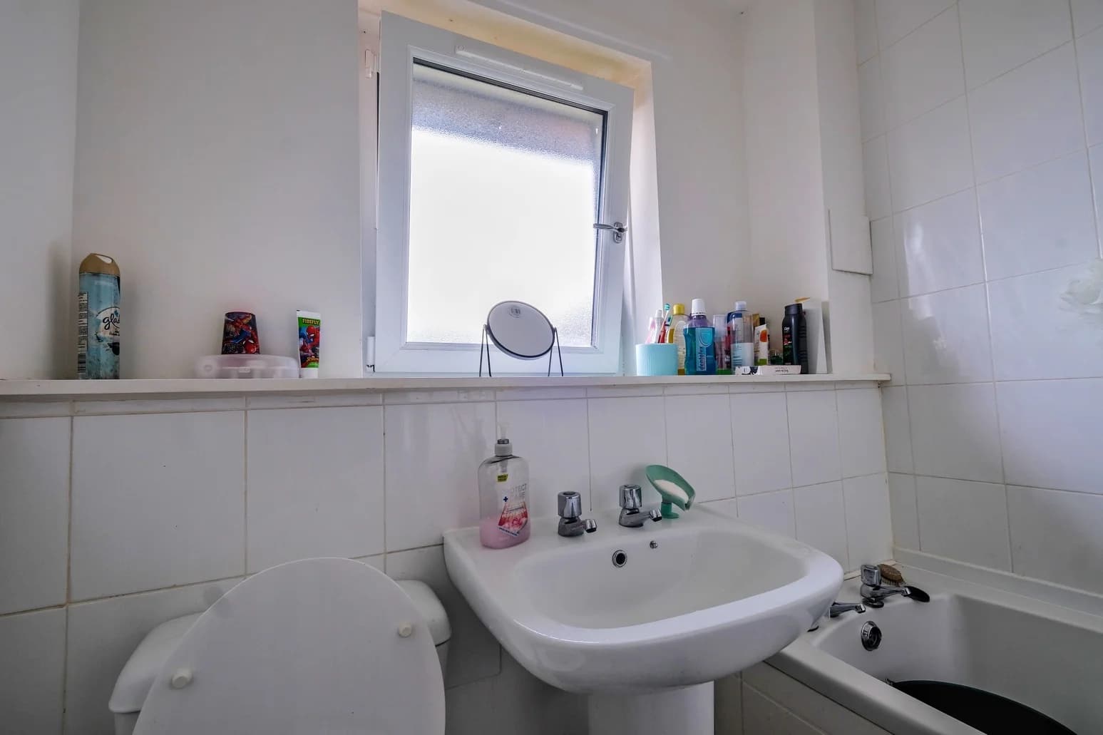 property photo 9 of 29