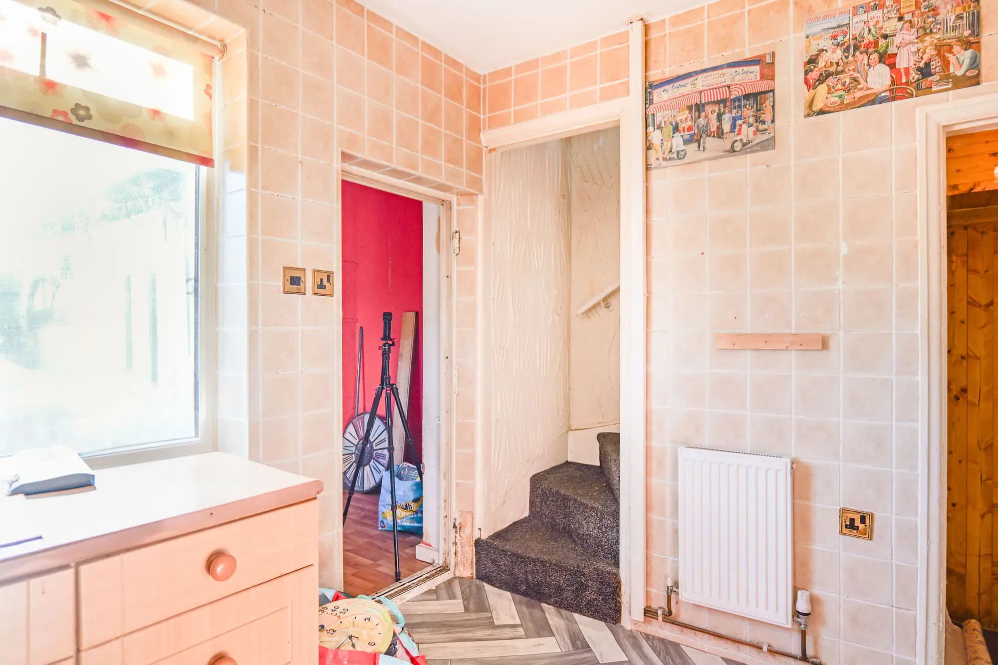 property photo 5 of 16