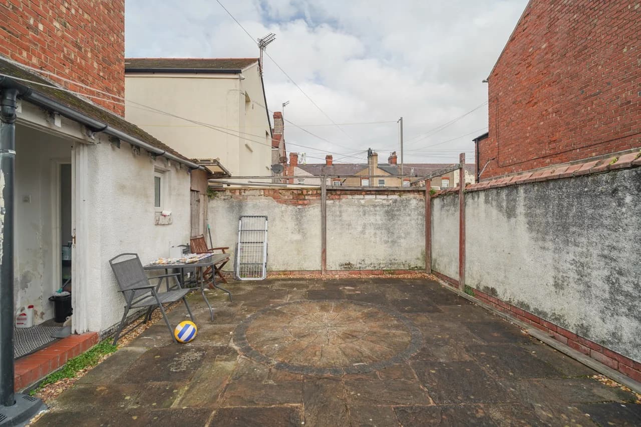 property photo 23 of 24
