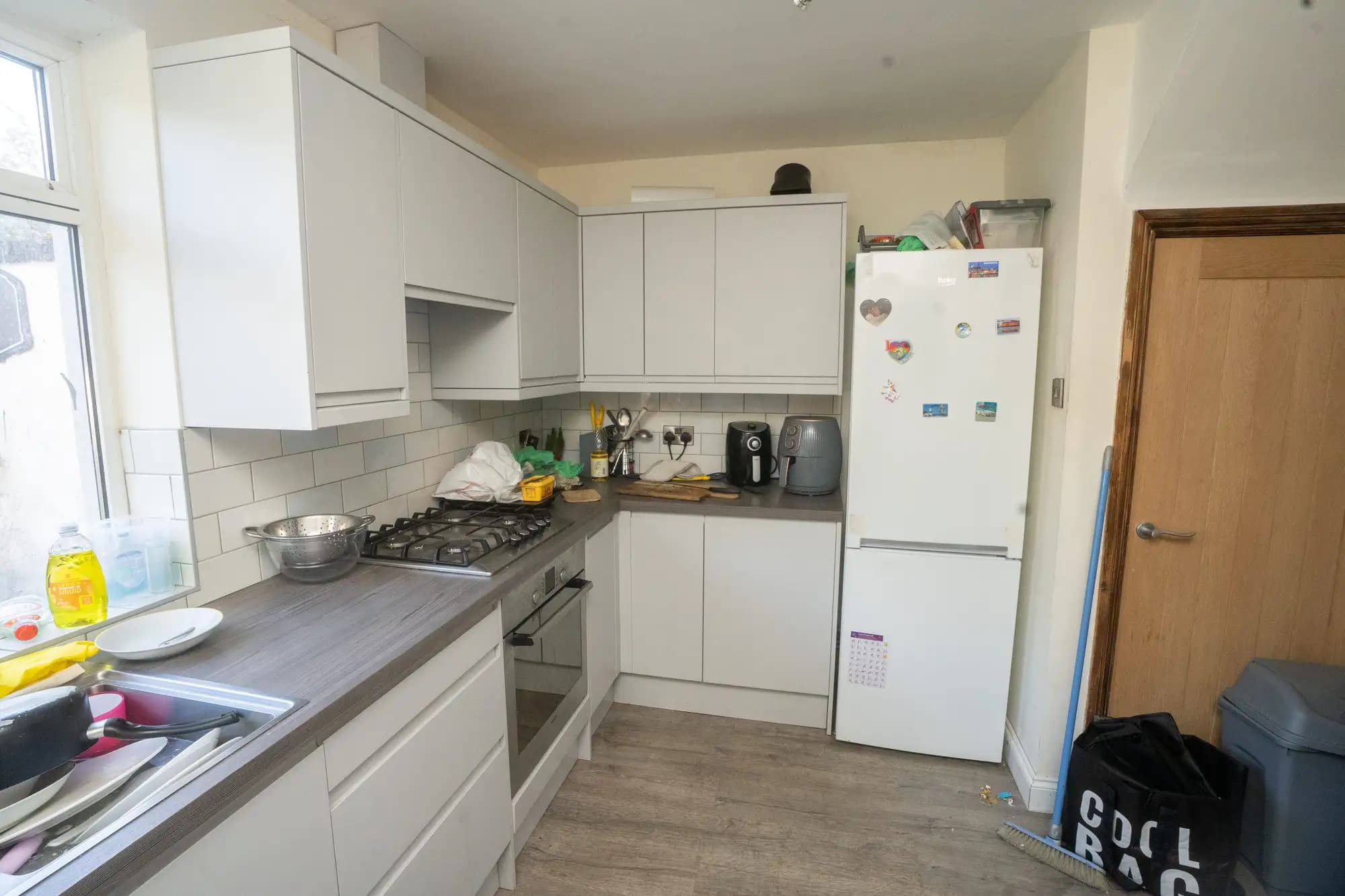 property photo 5 of 16