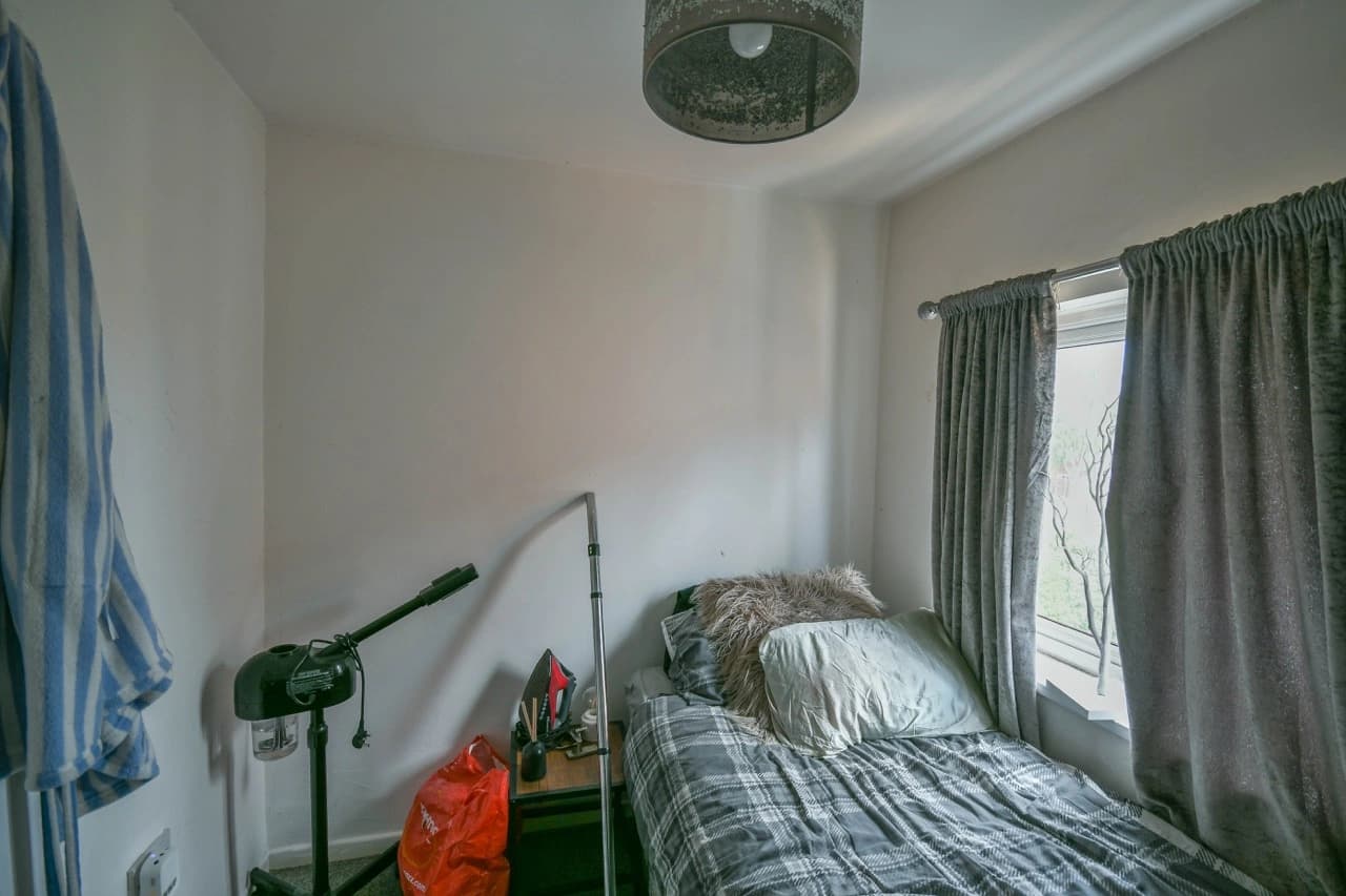 property photo 14 of 22