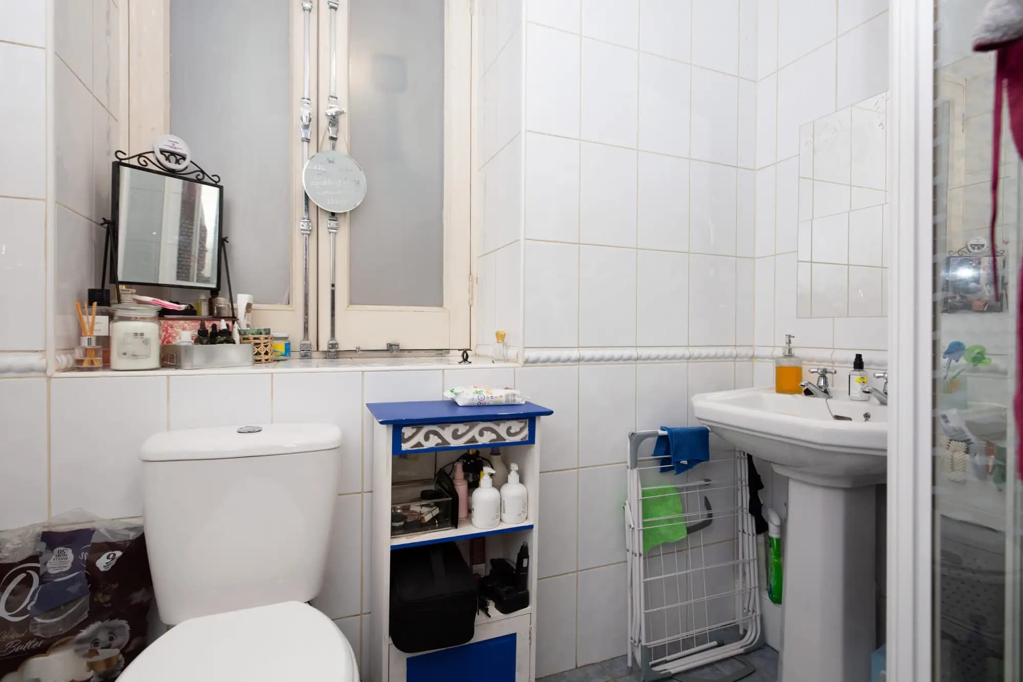 property photo 6 of 17