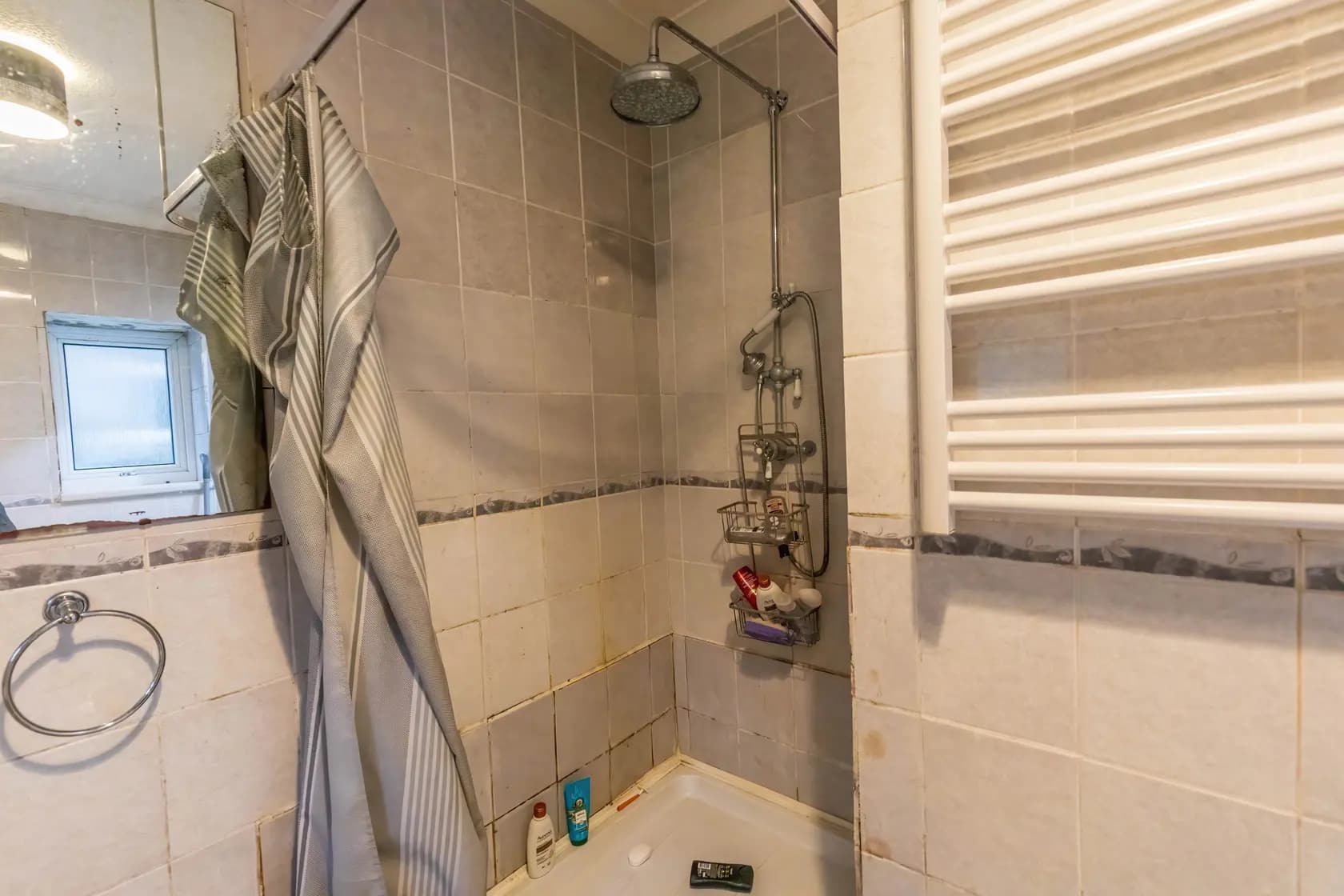 property photo 10 of 17