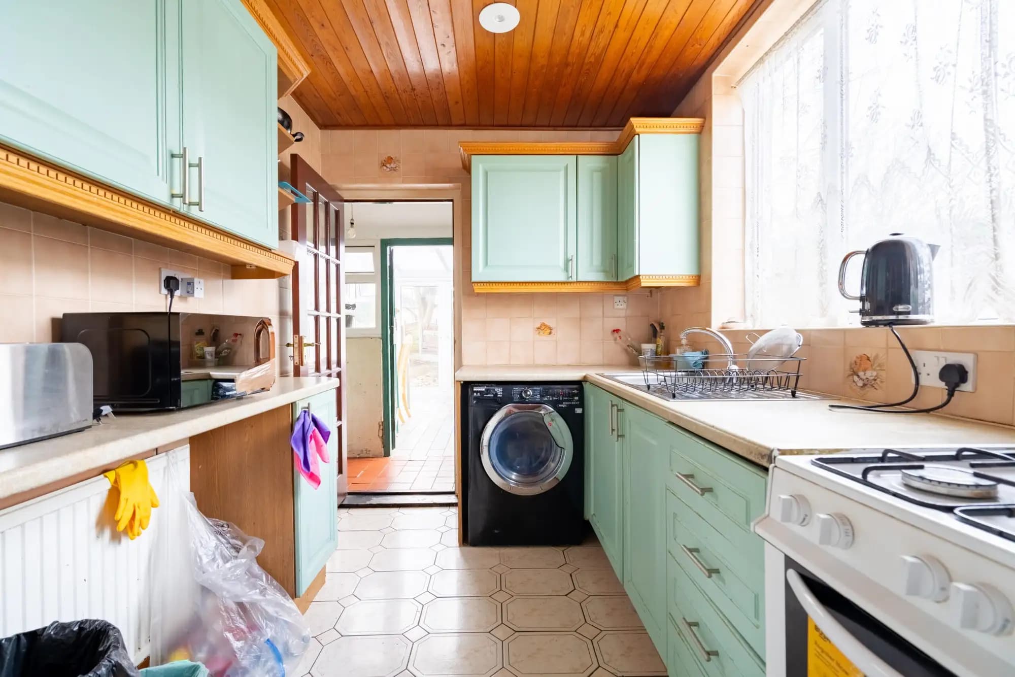 property photo 6 of 26