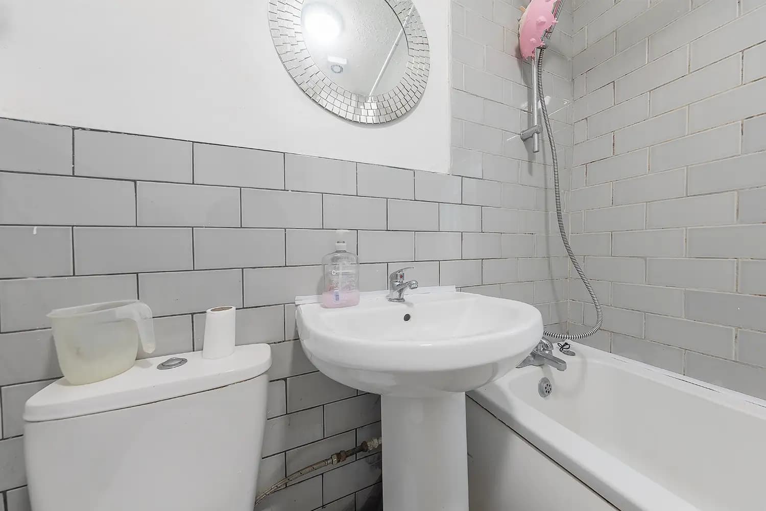 property photo 9 of 30