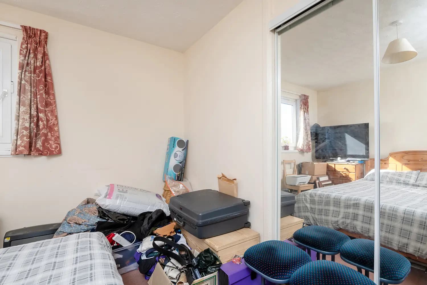 property photo 13 of 26