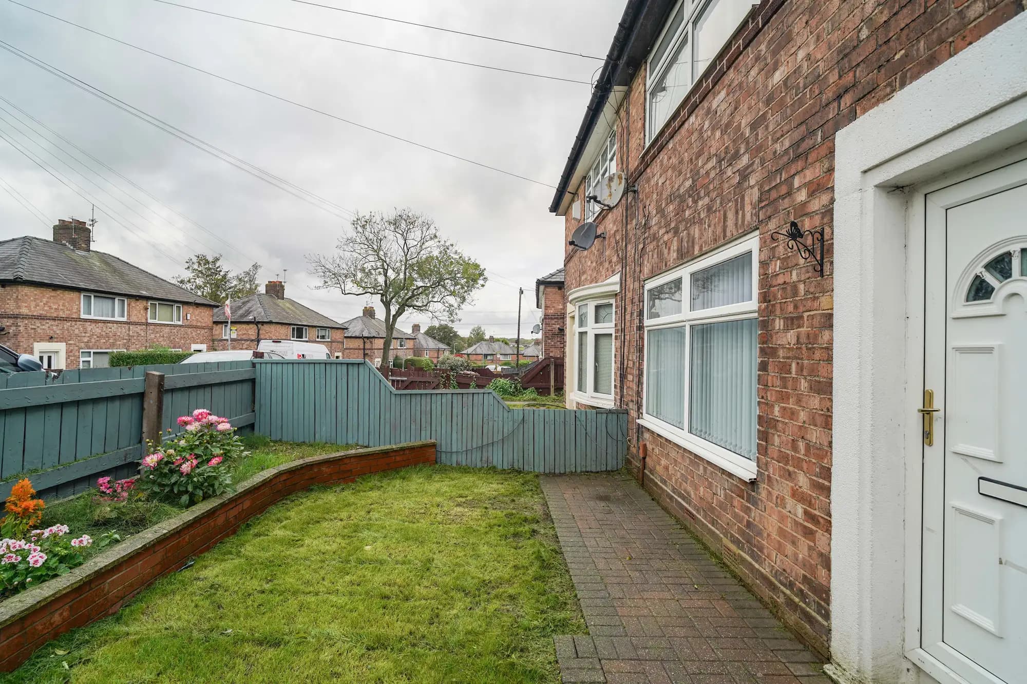 property photo 21 of 26