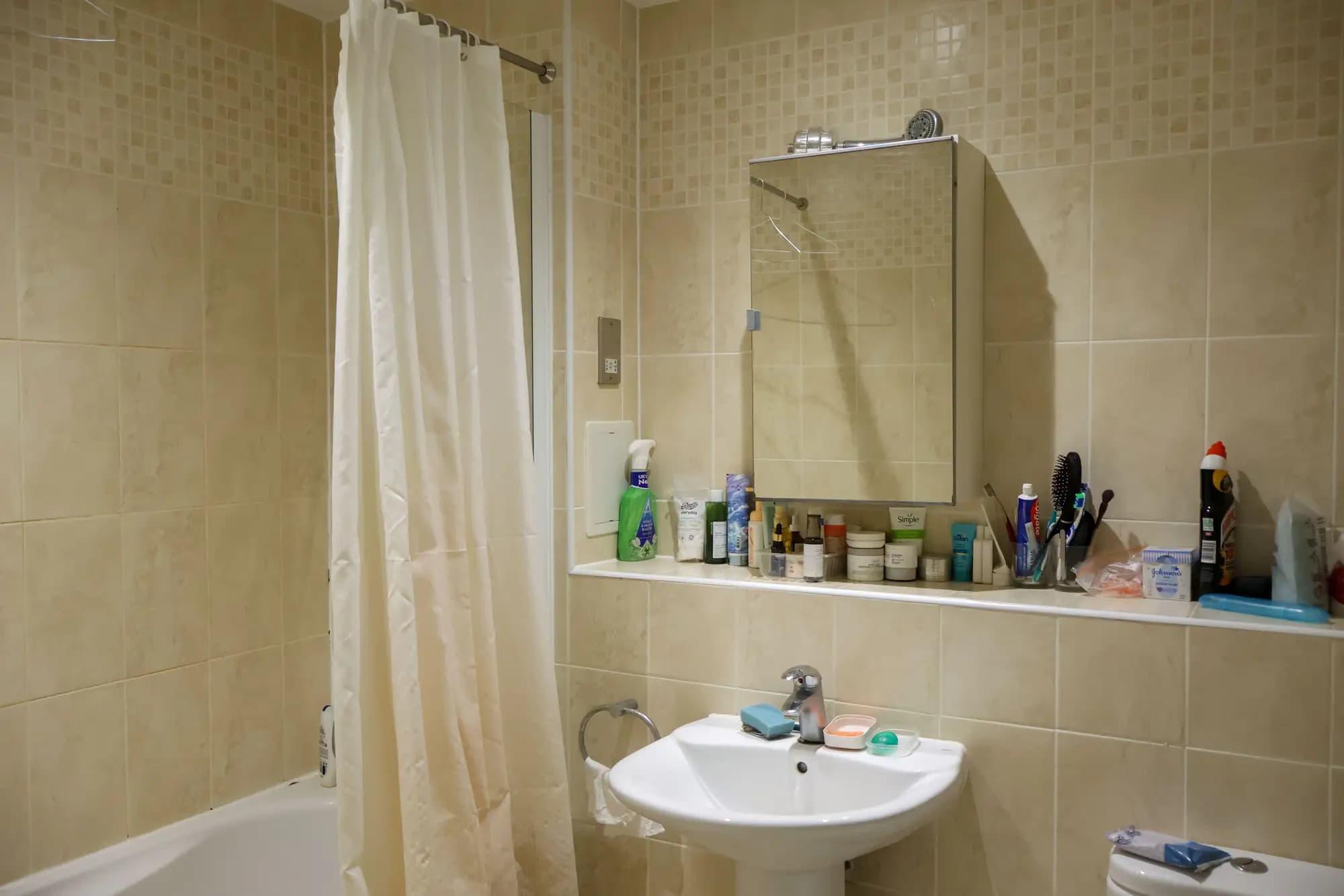 property photo 7 of 14