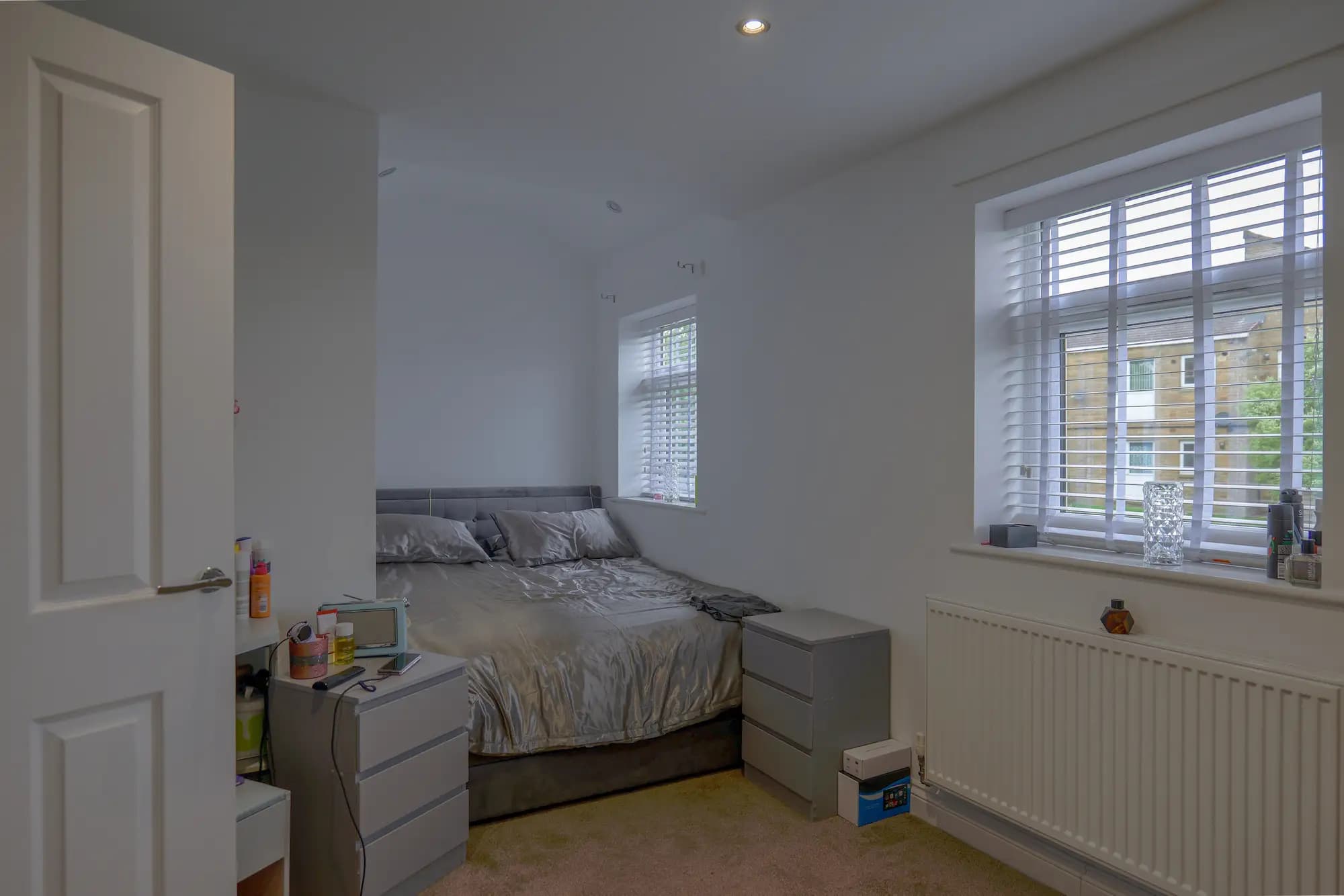 property photo 8 of 15