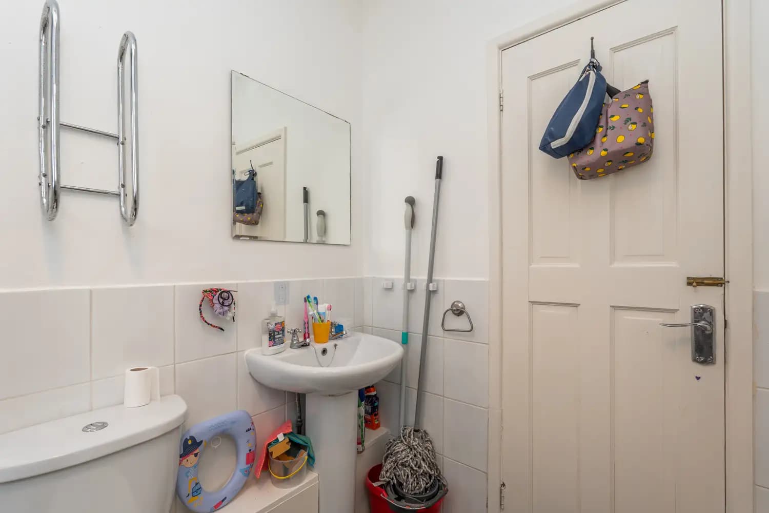 property photo 9 of 19
