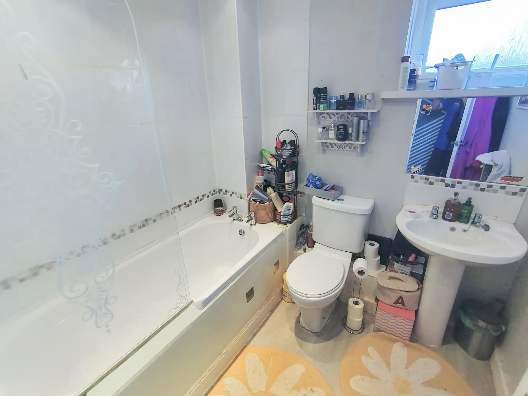property photo 6 of 14