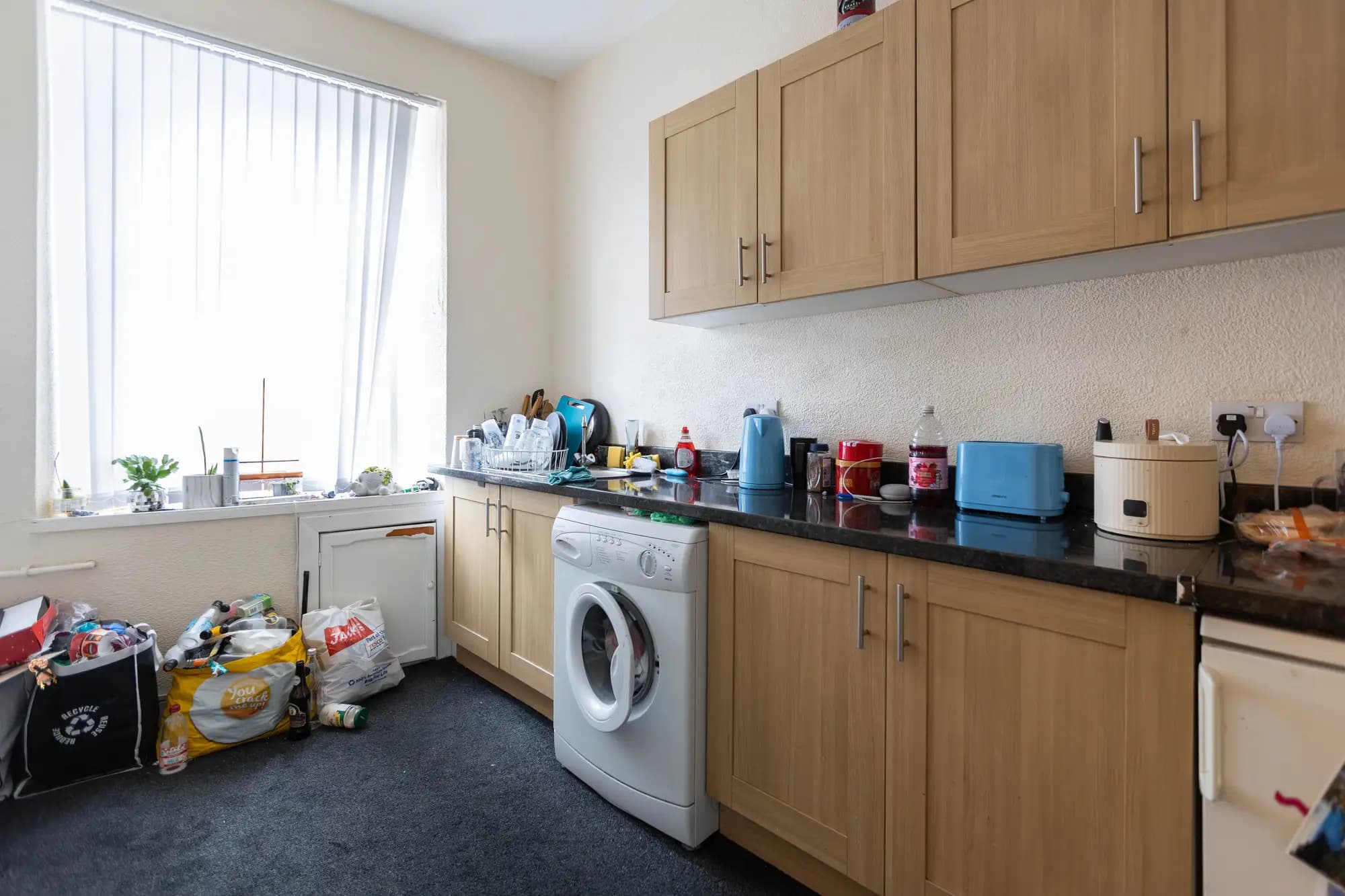 property photo 7 of 17