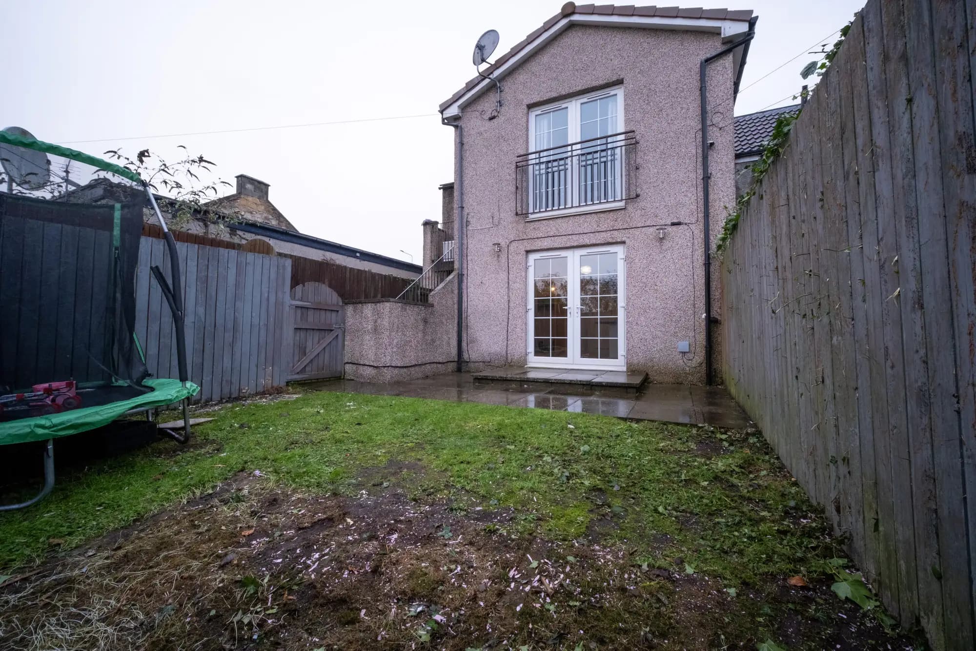 property photo 14 of 16