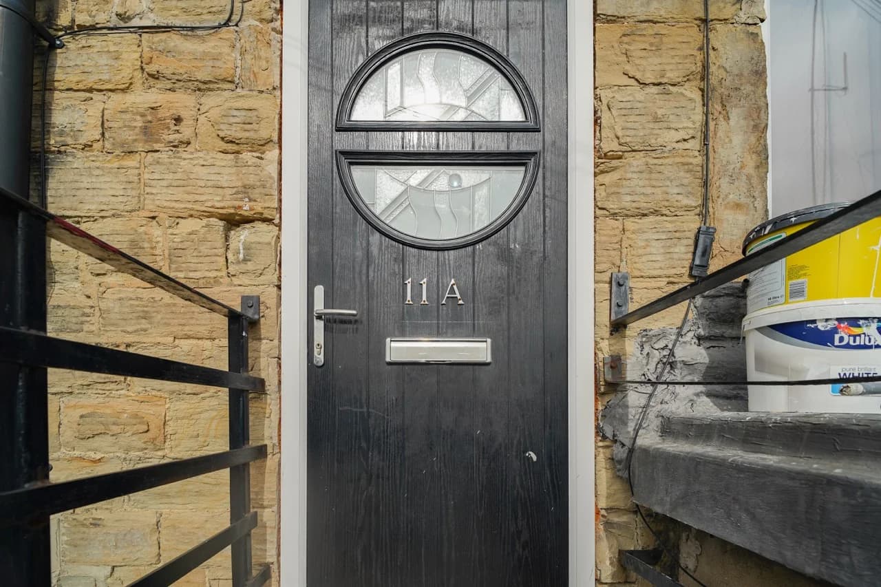 property photo 2 of 45