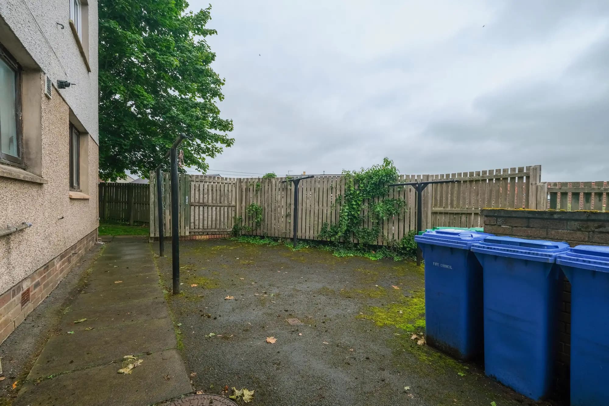 property photo 22 of 28