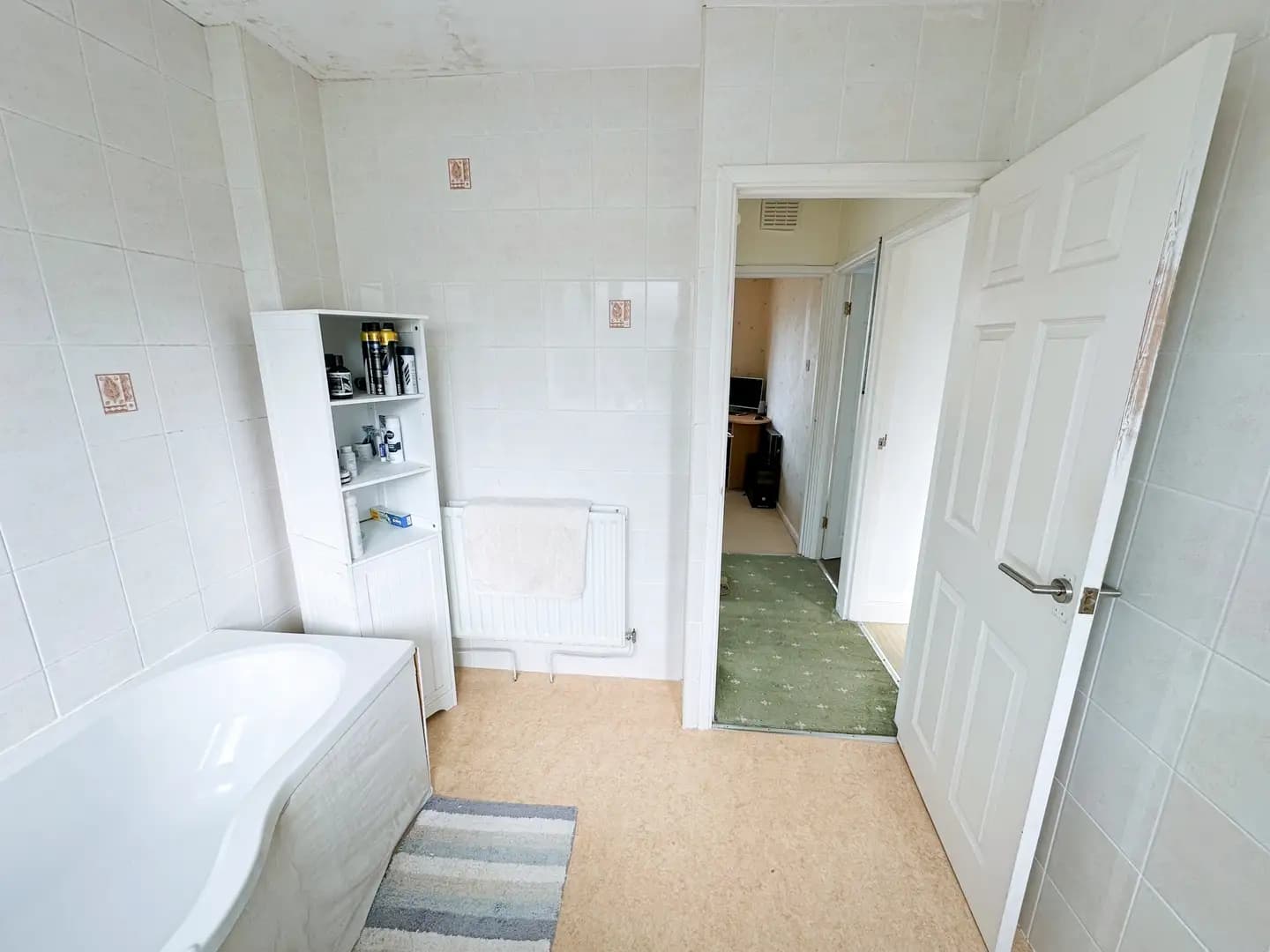 property photo 11 of 31