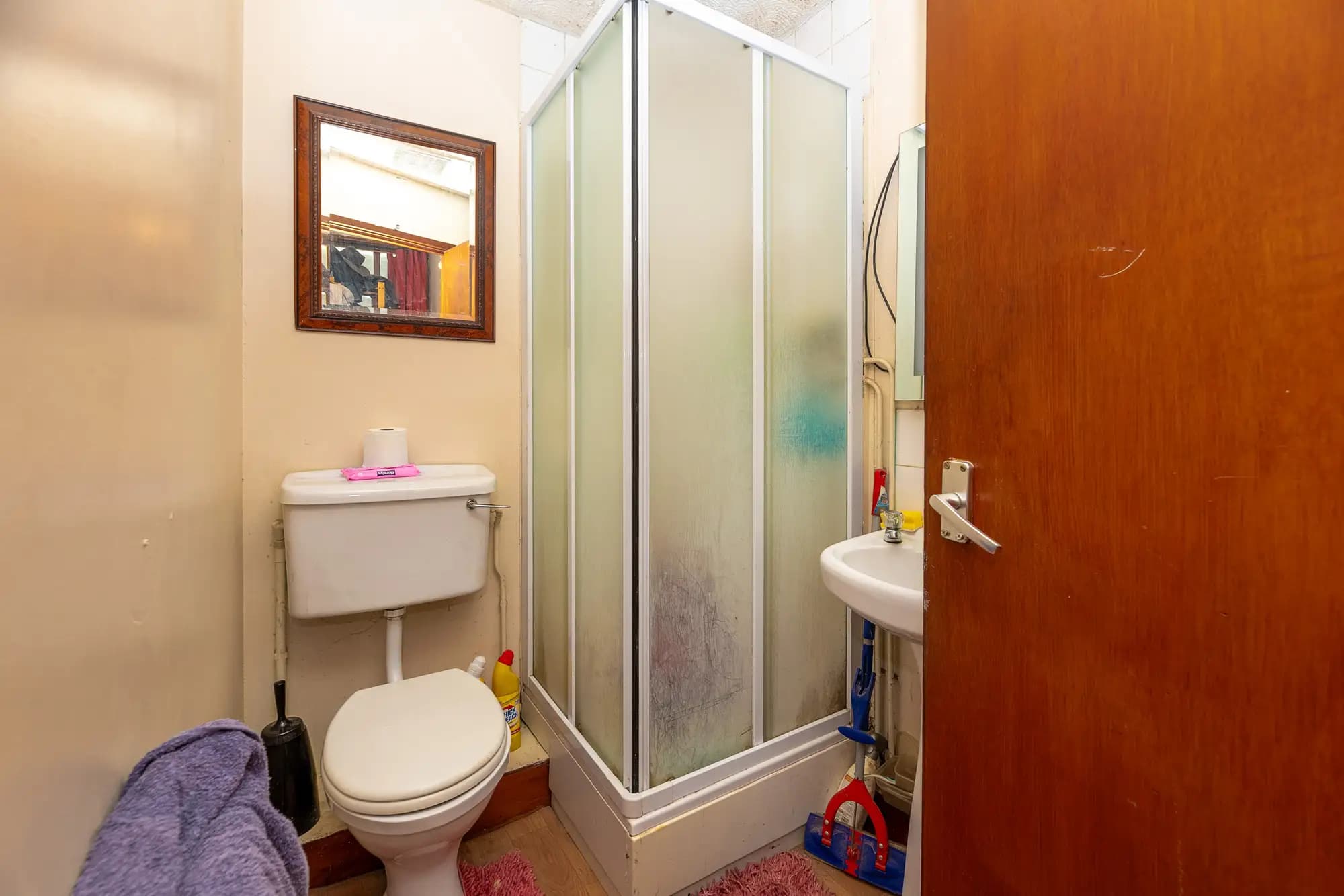property photo 17 of 29