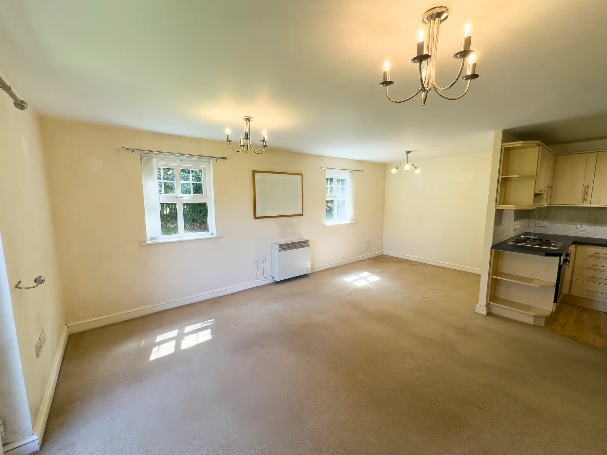 property photo 2 of 25