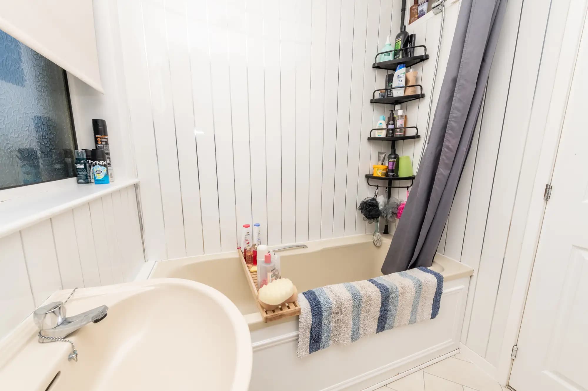 property photo 12 of 27