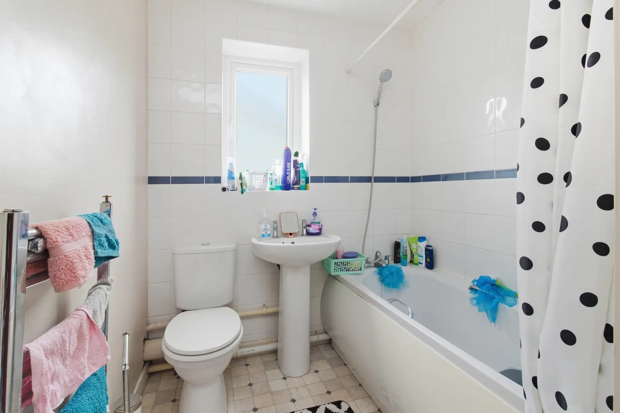 property photo 9 of 24