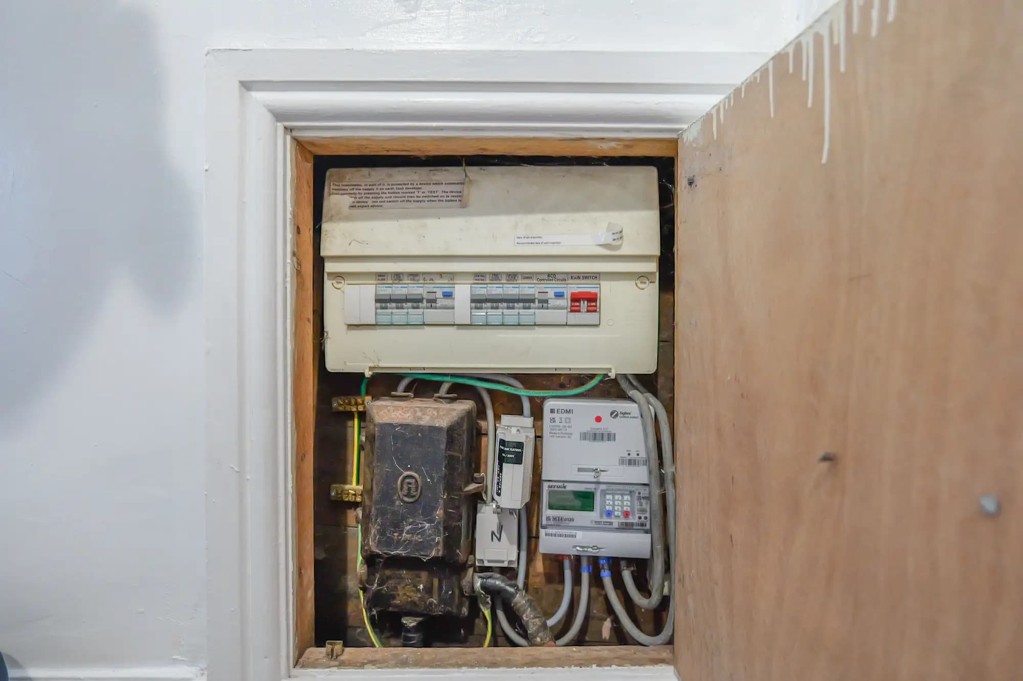 property photo 13 of 20