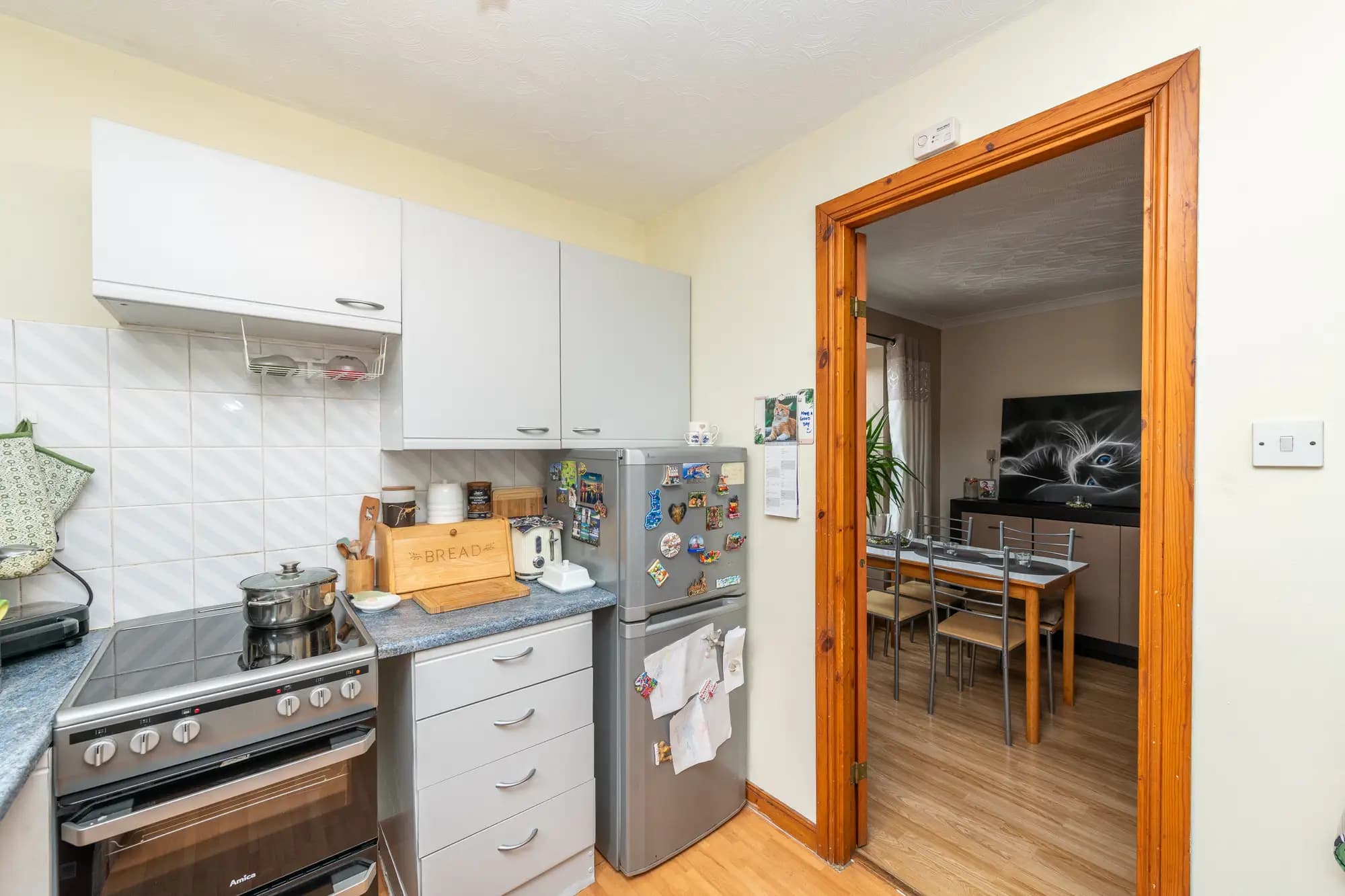 property photo 10 of 25