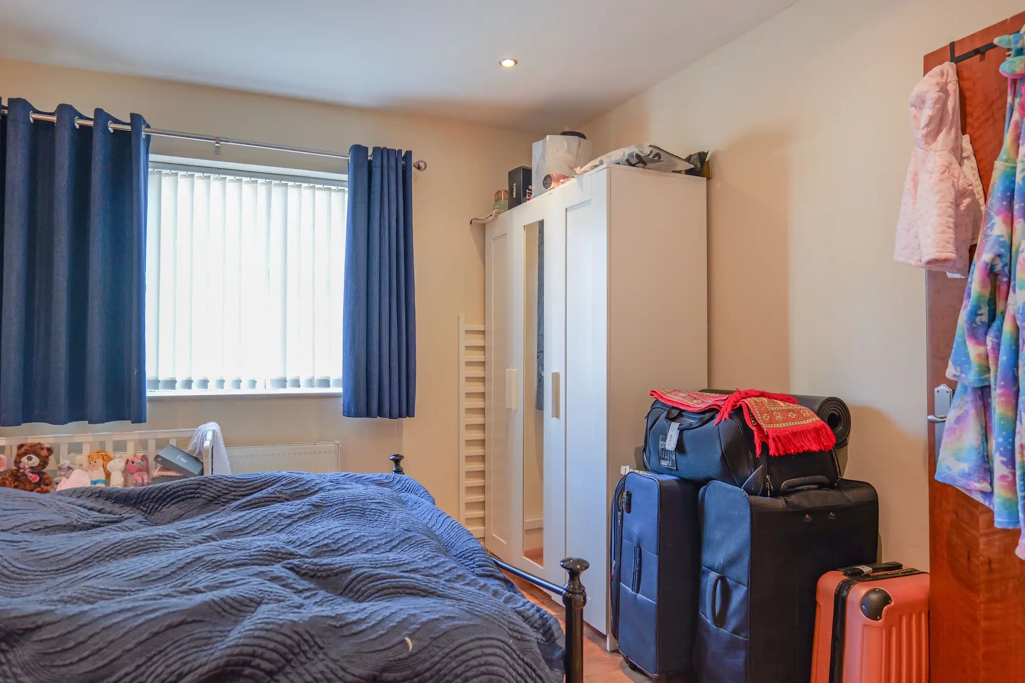 property photo 16 of 29