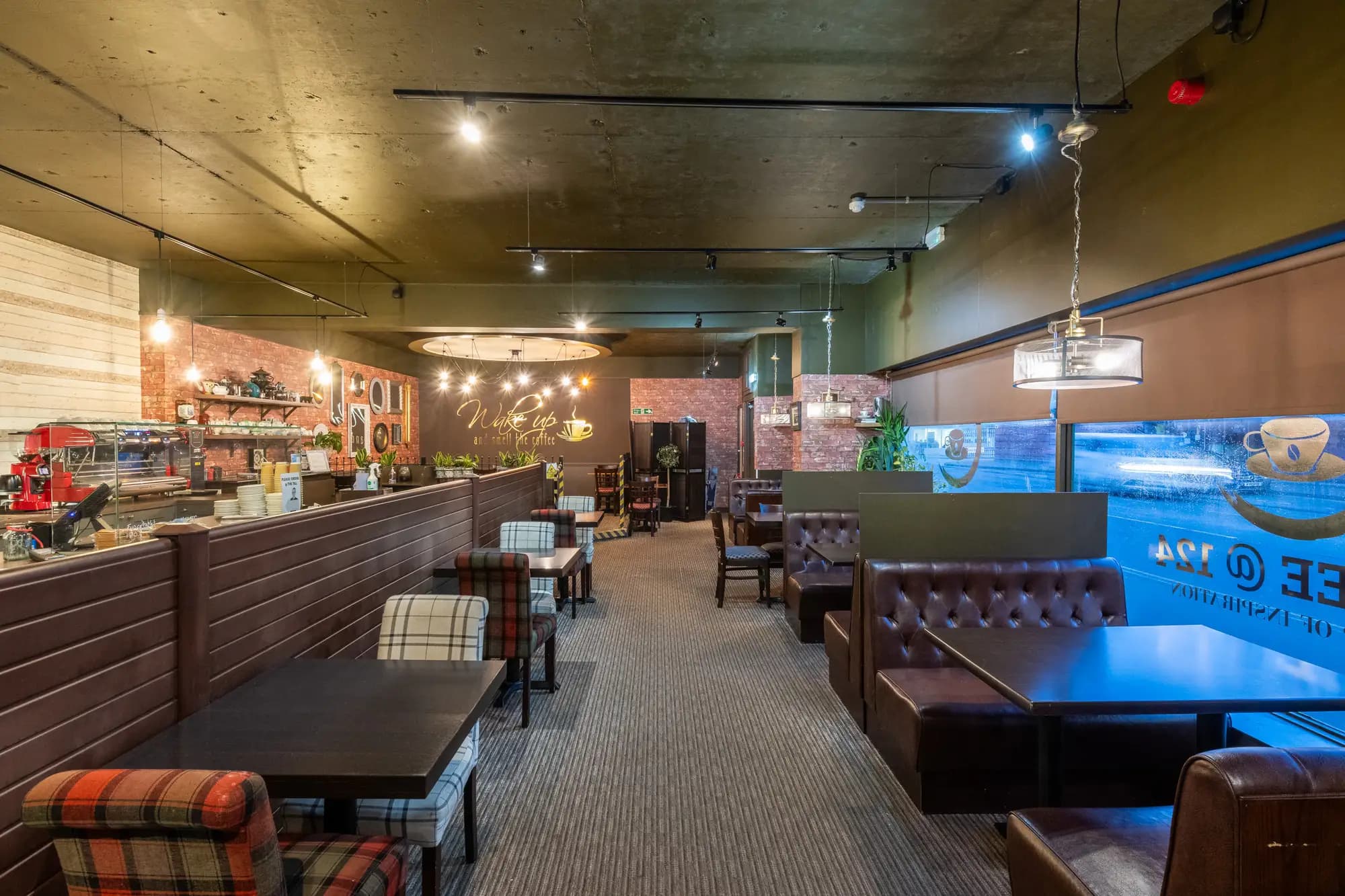 property photo 9 of 40