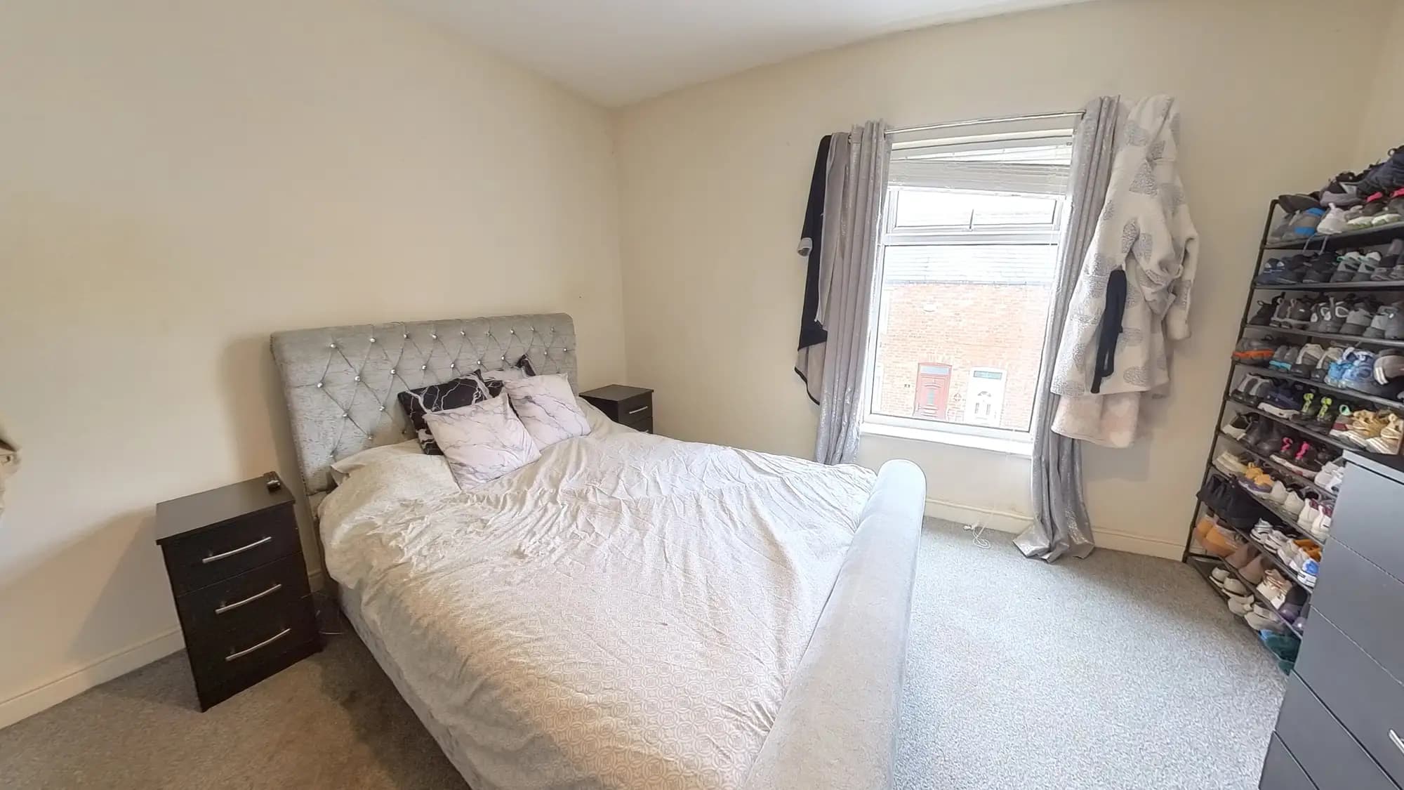 property photo 12 of 20