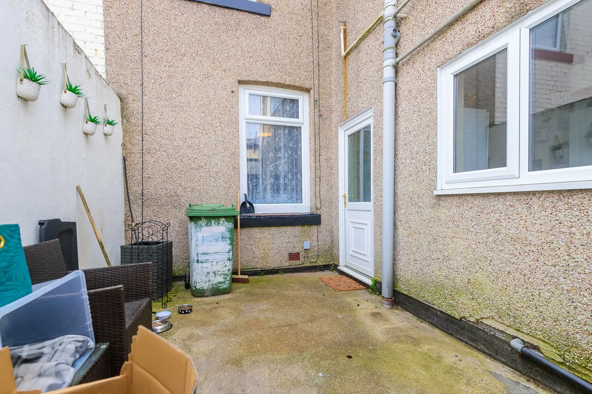 property photo 10 of 10