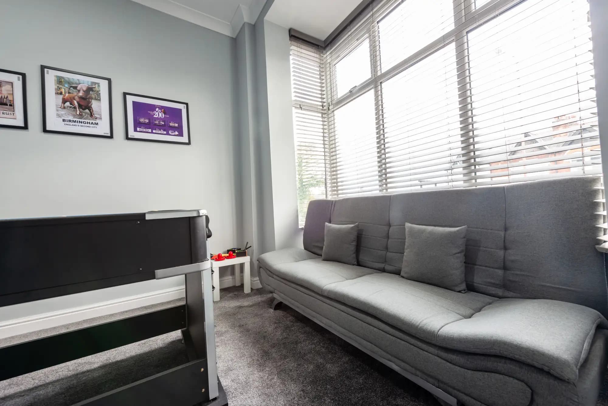 property photo 6 of 43