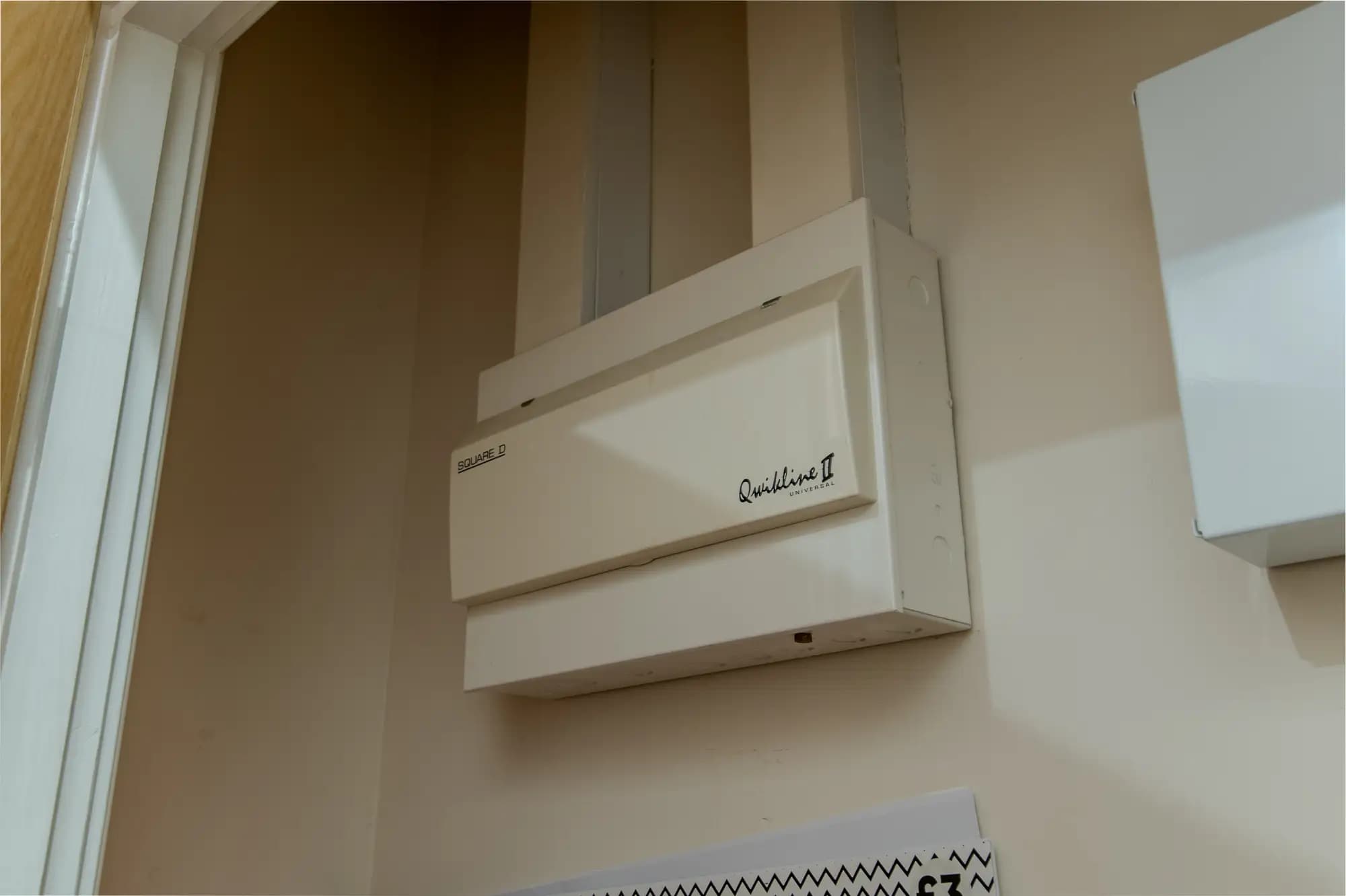 property photo 12 of 20