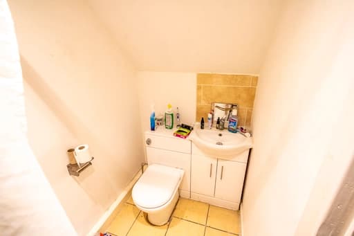 property photo 8 of 30