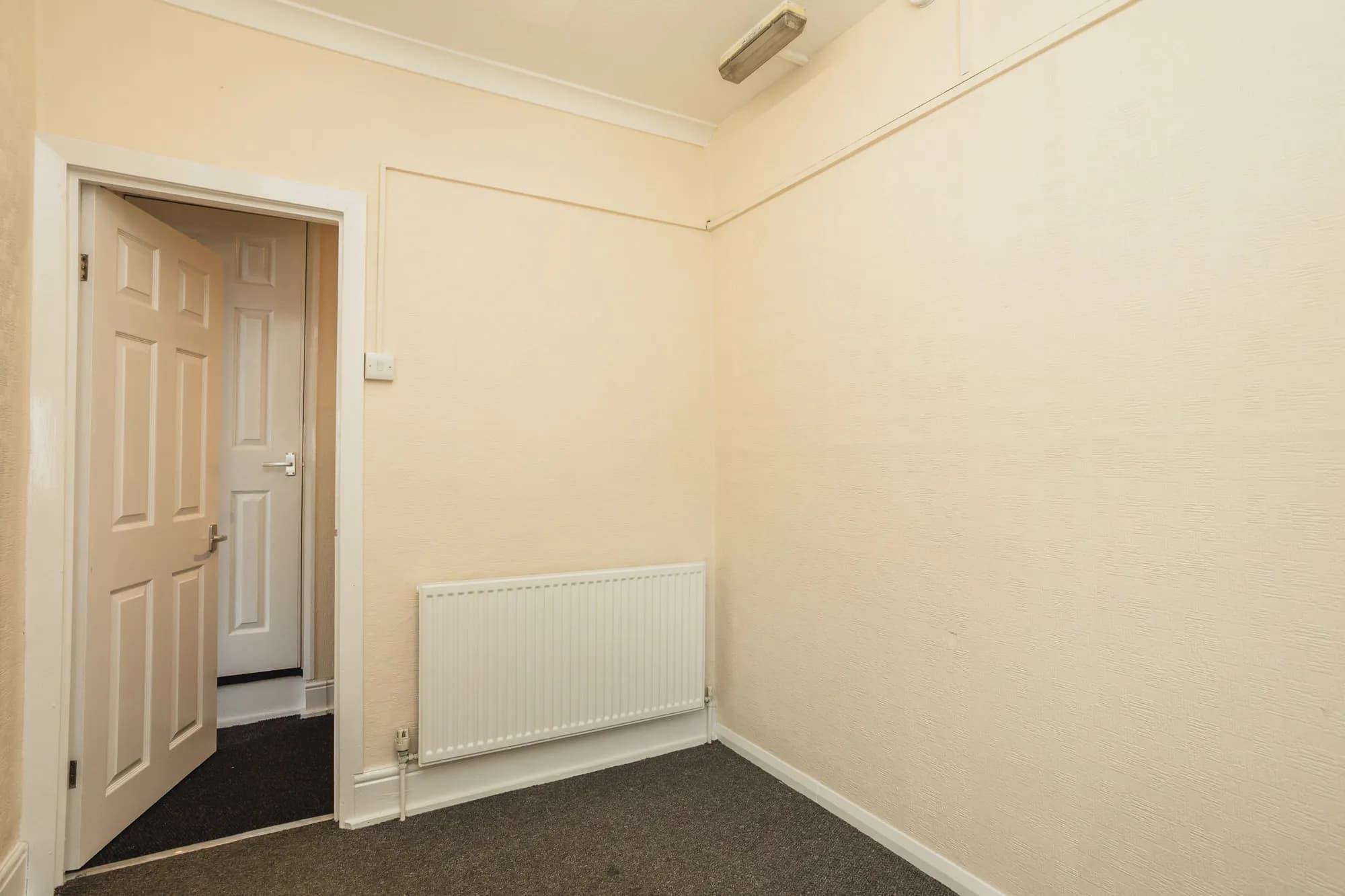 property photo 18 of 22