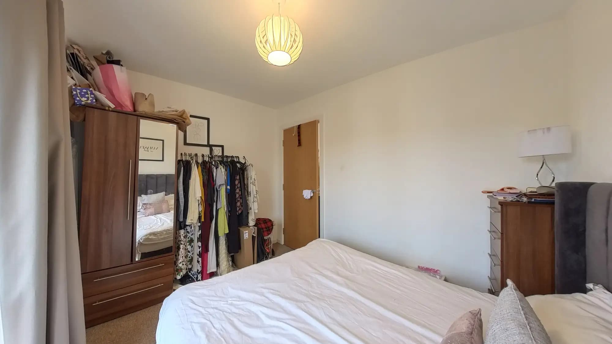 property photo 13 of 20