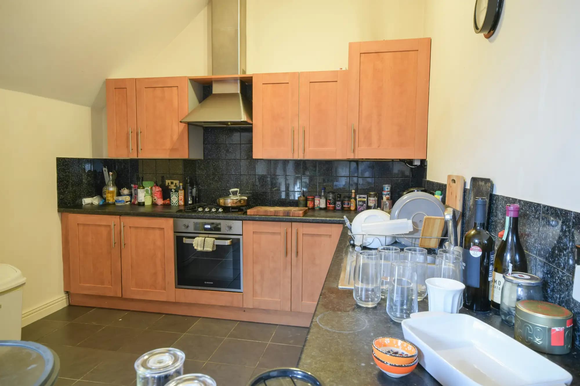 property photo 6 of 15