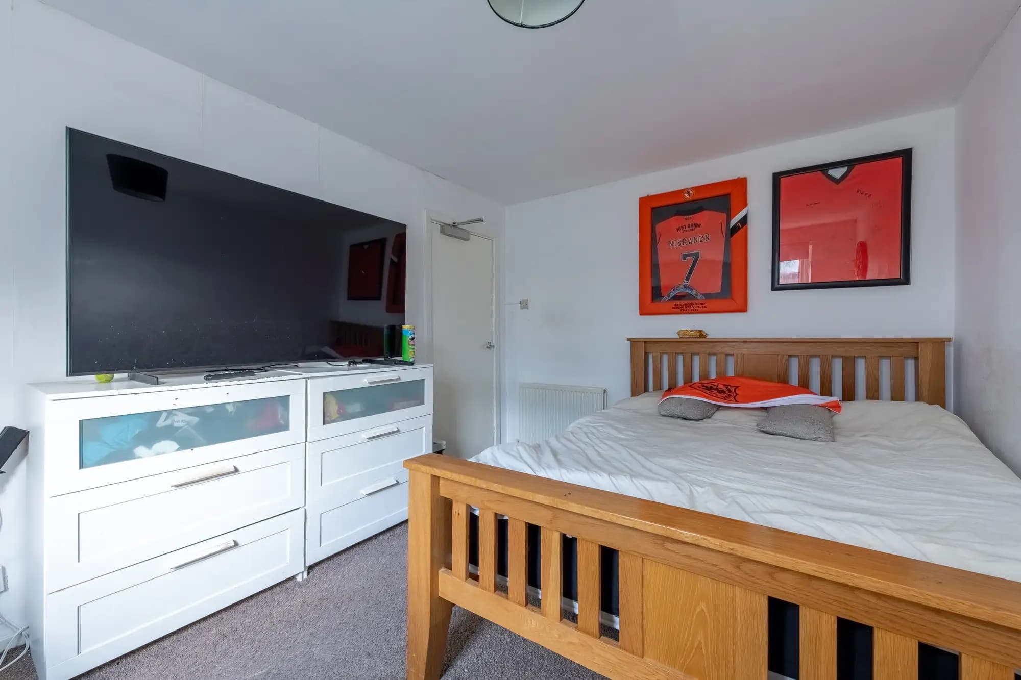 property photo 17 of 37