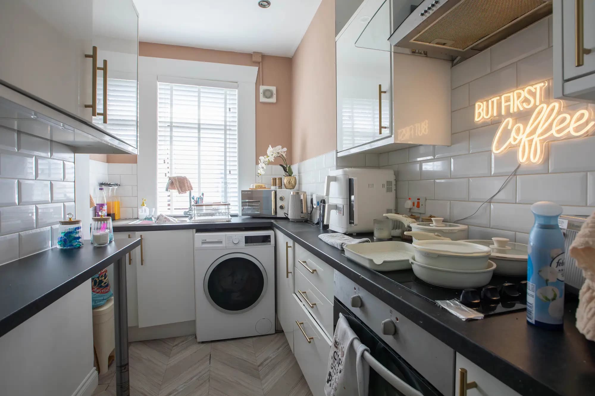 property photo 5 of 17