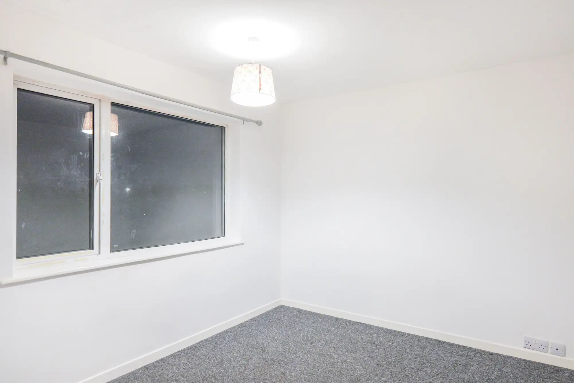 property photo 9 of 20