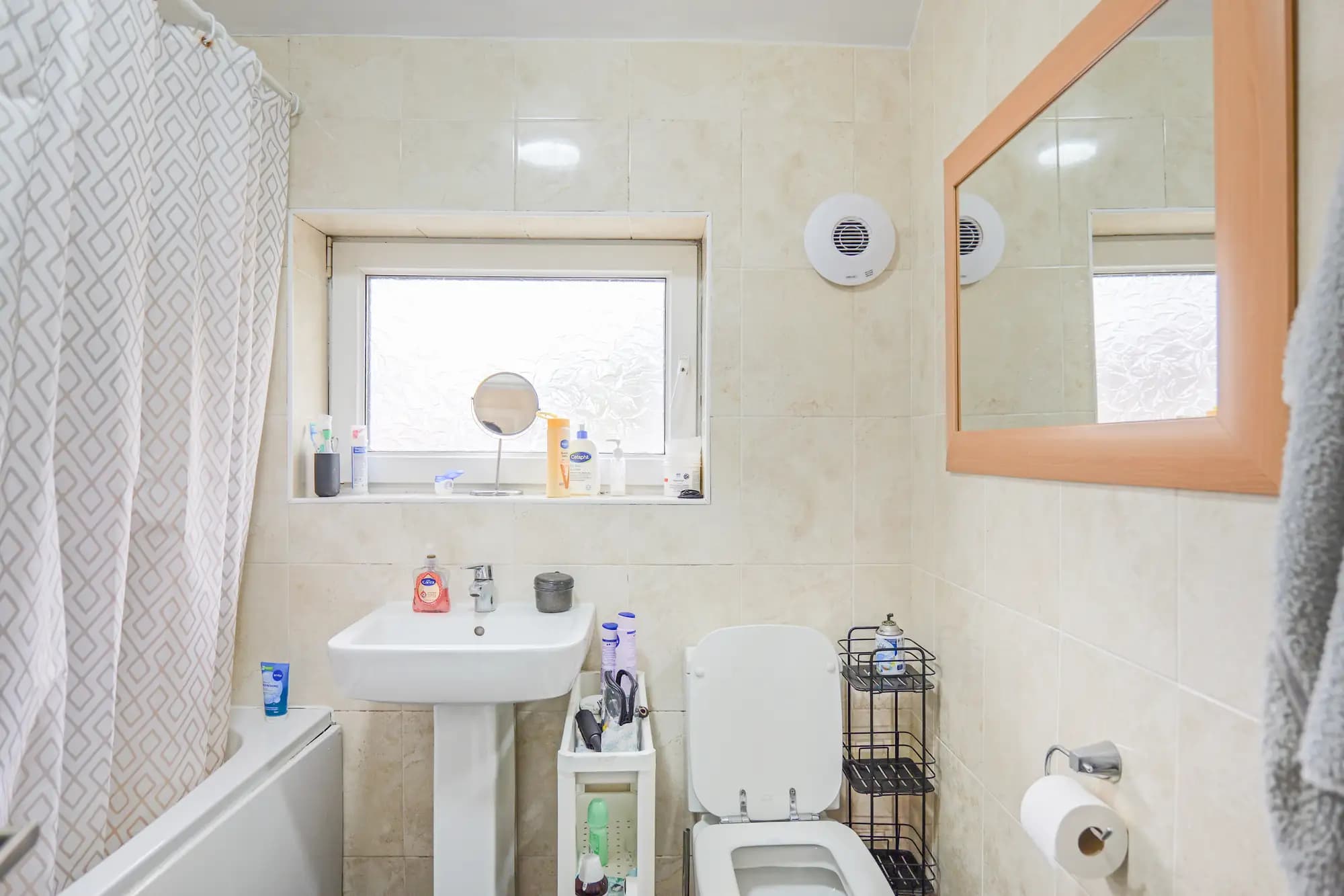 property photo 10 of 29