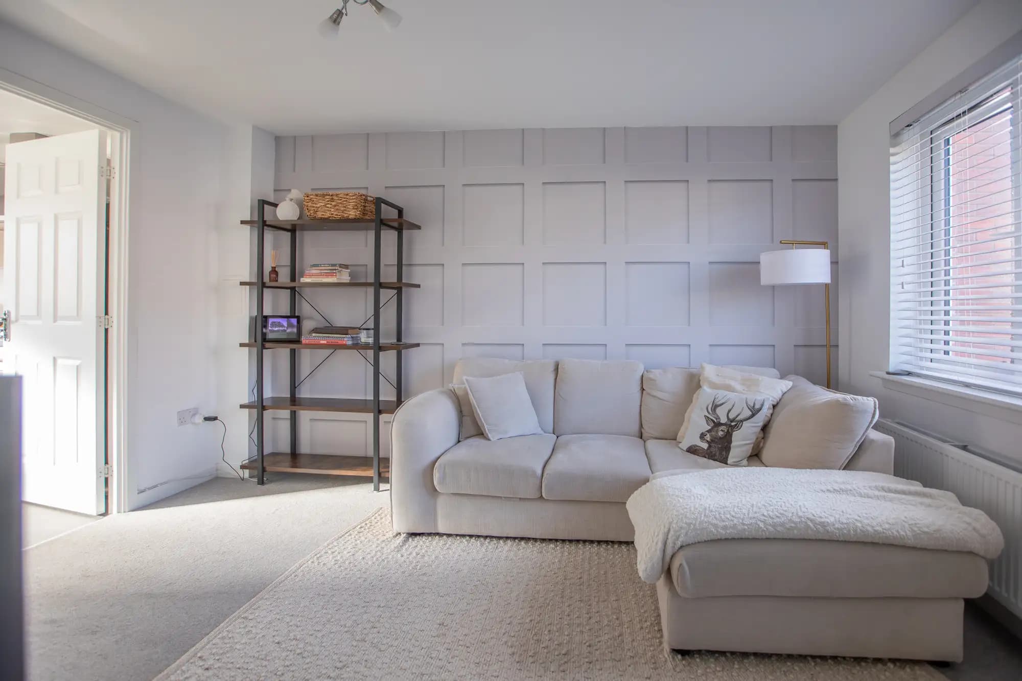 property photo 4 of 36