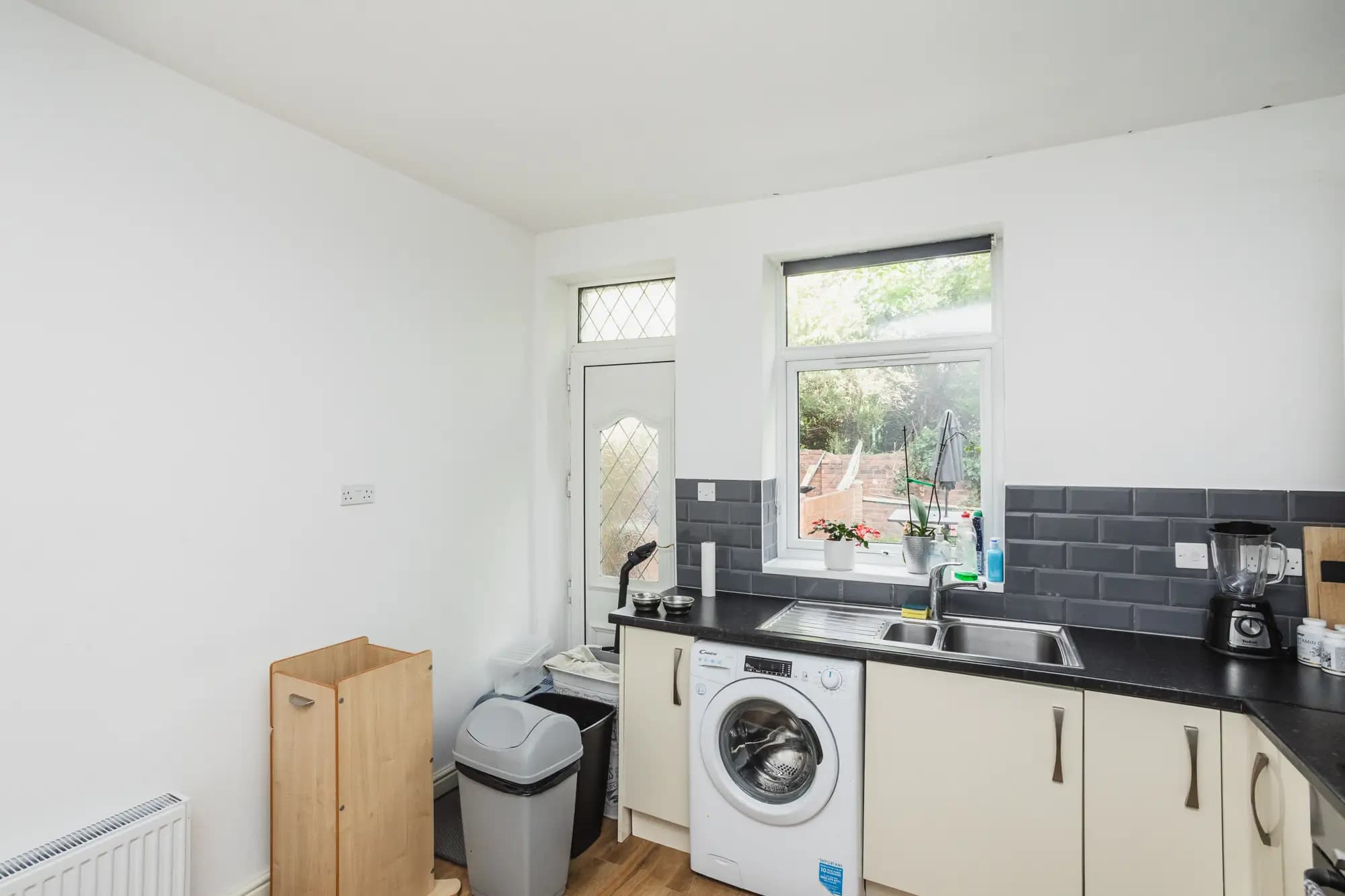 property photo 7 of 22