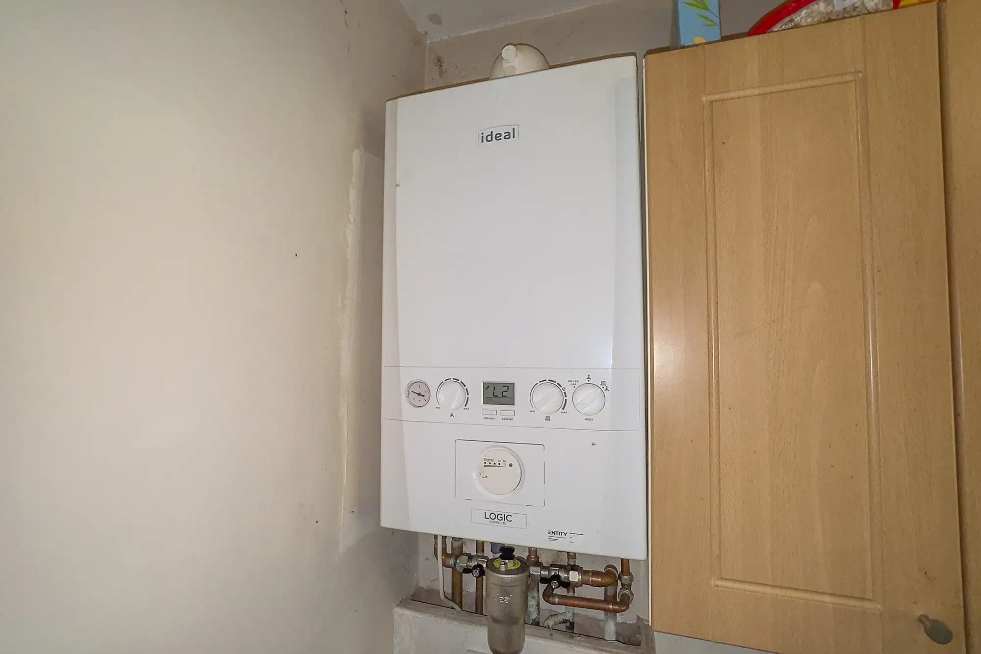 property photo 12 of 17