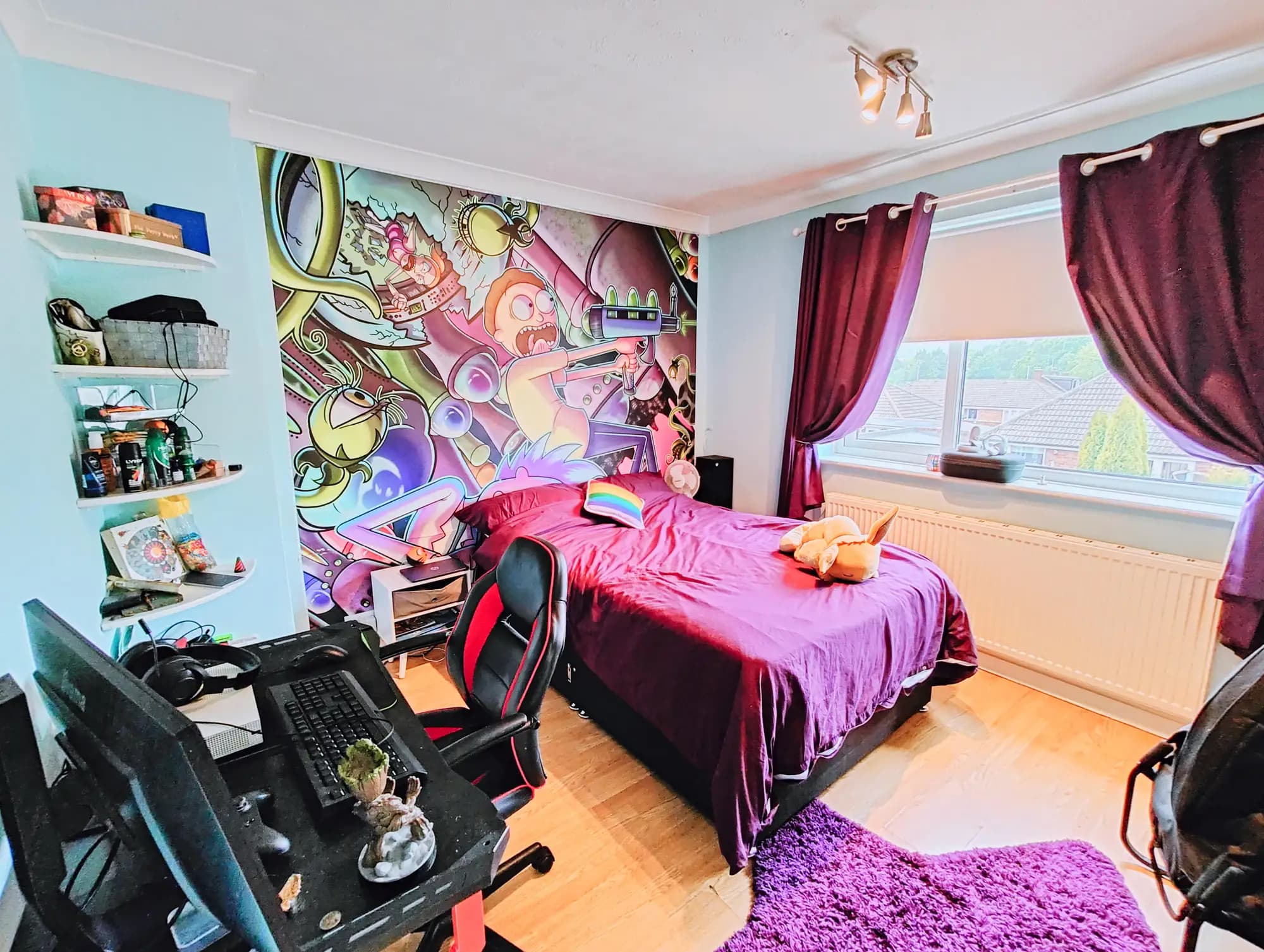 property photo 11 of 29